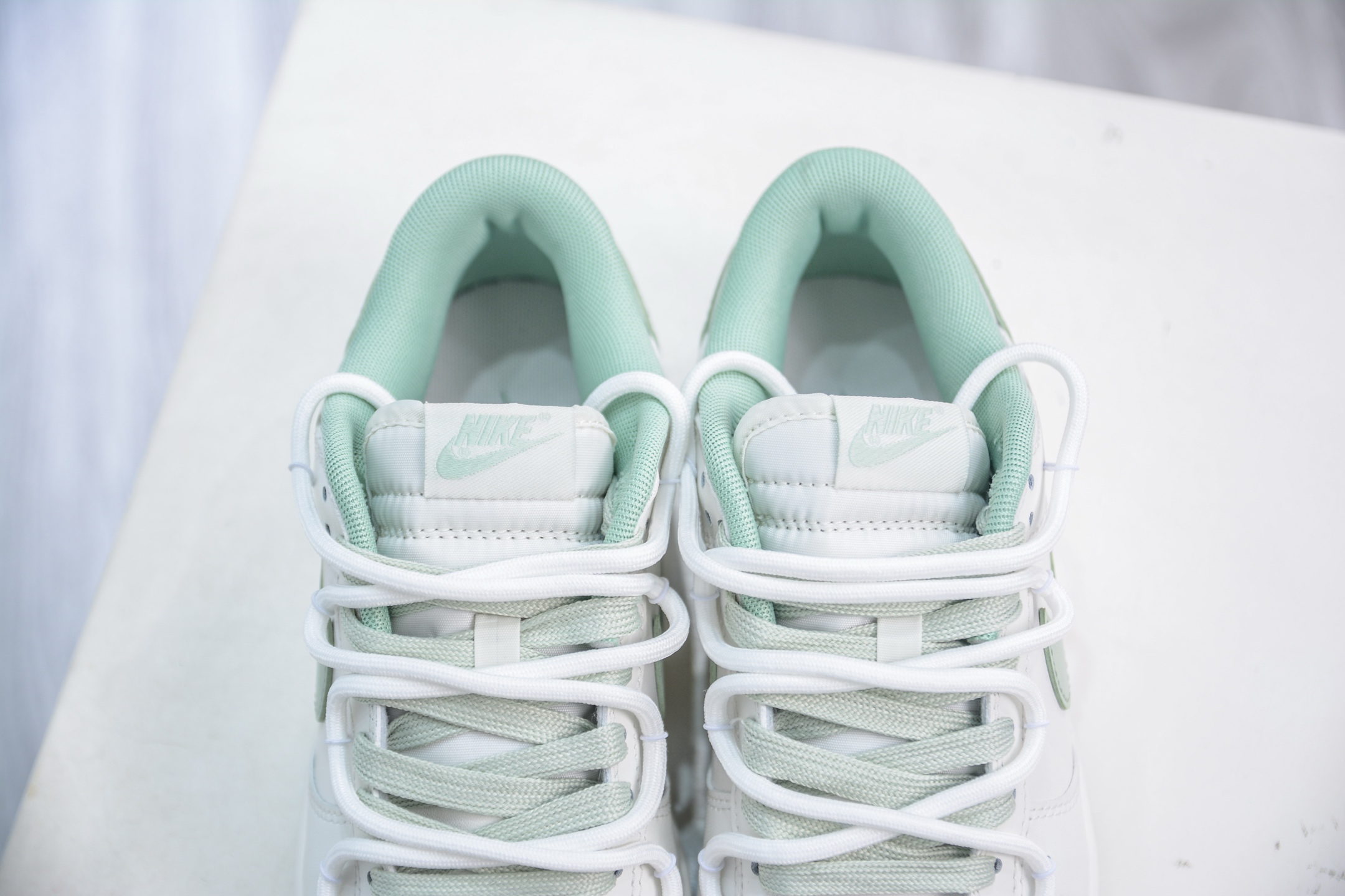 YC纯原 Nike Dunk Low 雾草汀烟 白绿 WG0508-048