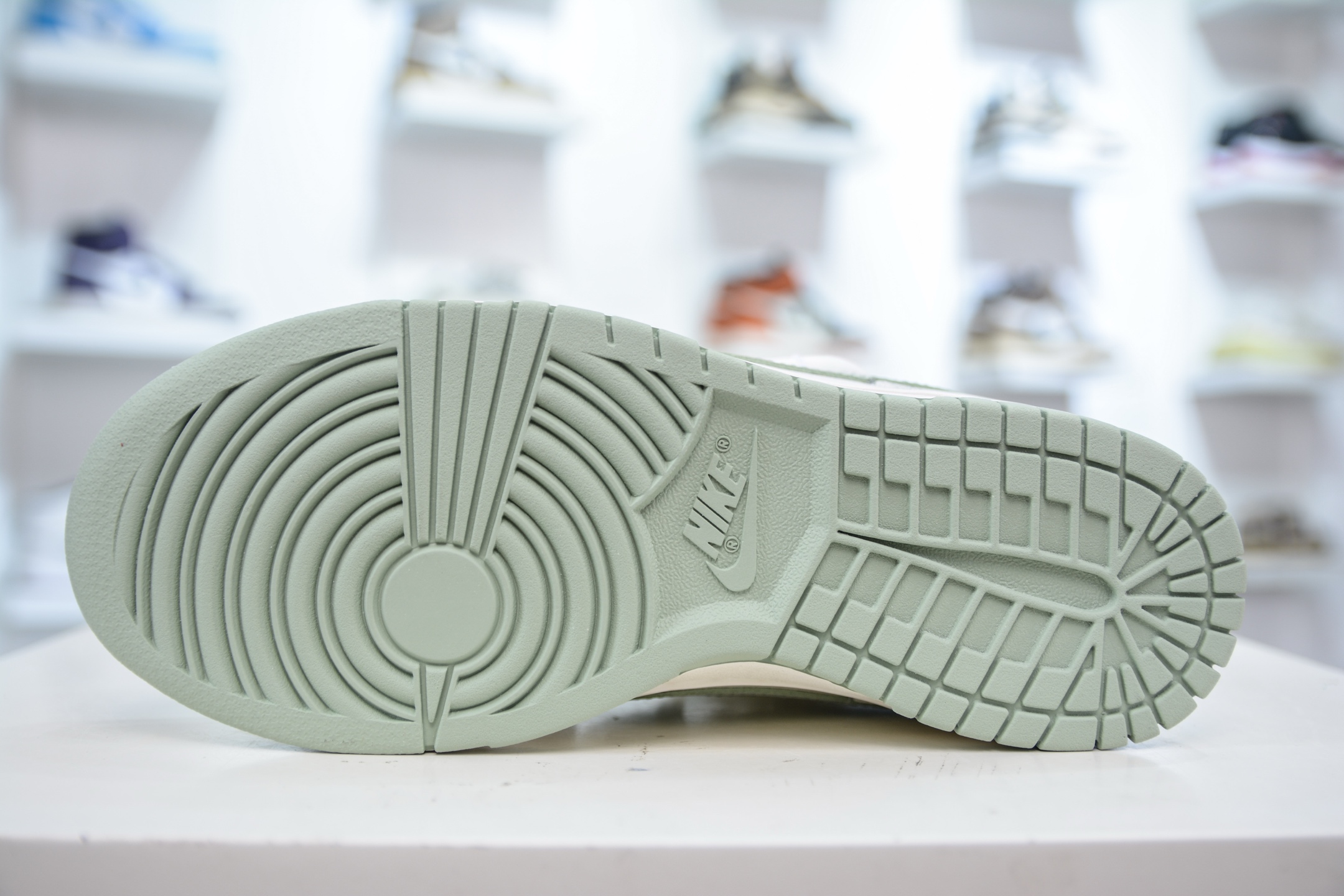 YC纯原 Nike Dunk Low 雾草汀烟 白绿 WG0508-048