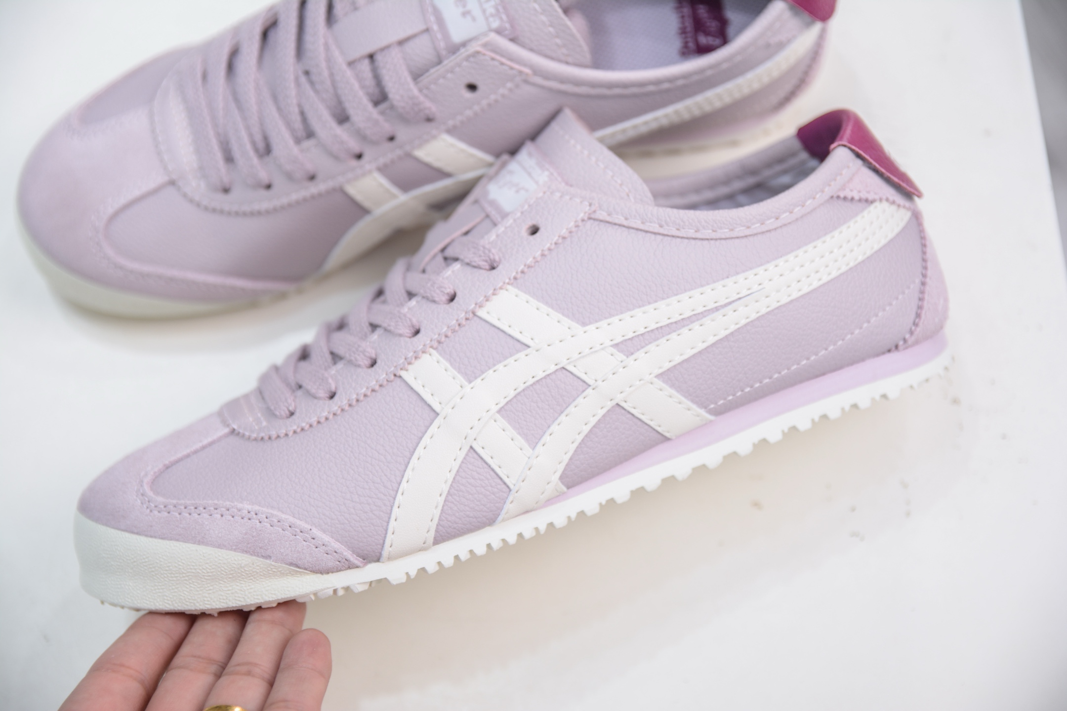 Asics 鬼冢虎 Mexico 66 VIN 1183B771-703