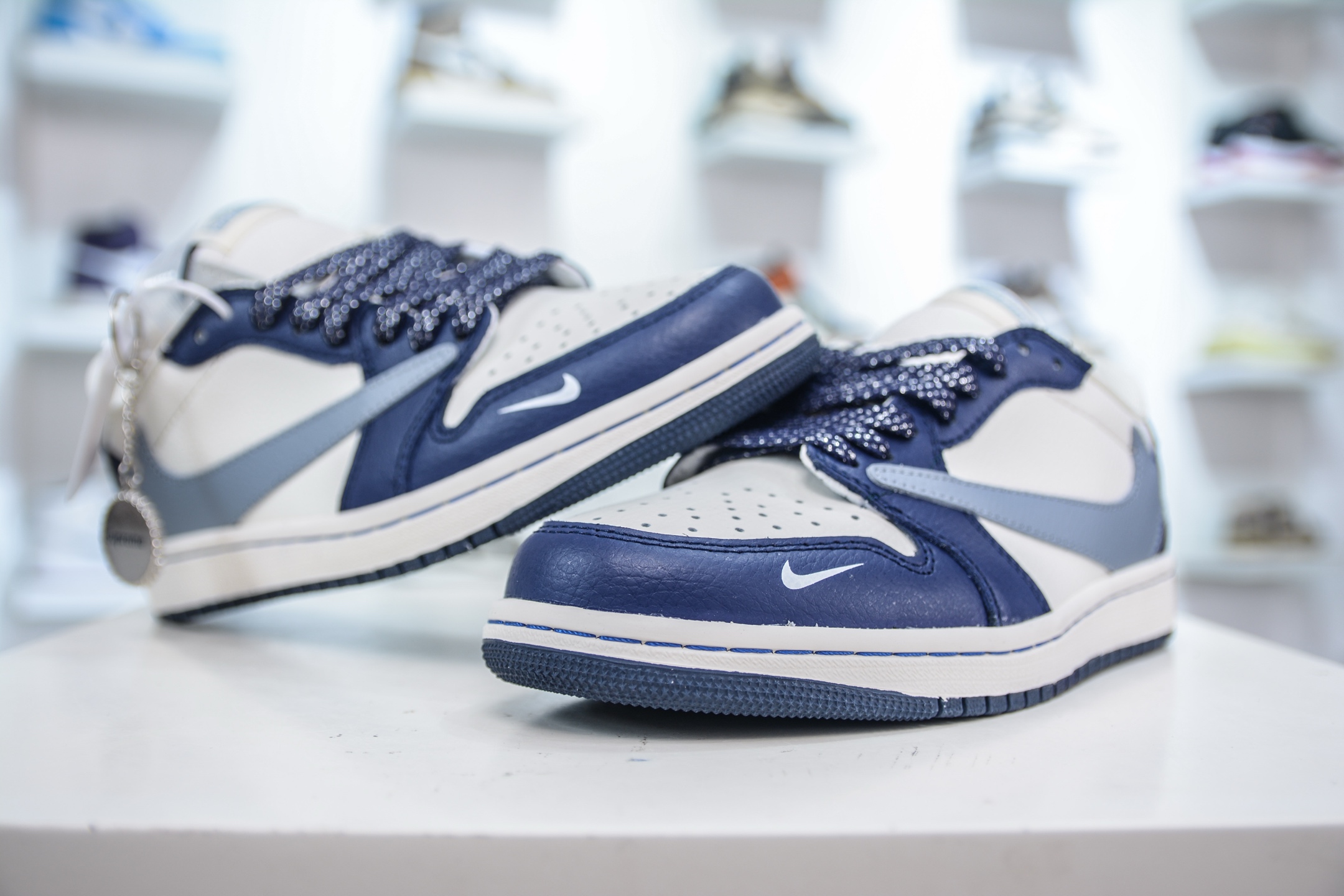 Travis Scott x Nike Air Jordan 1 Low Supreme White Blue - Size 36-45 5 i1751900956337 4197 0 3