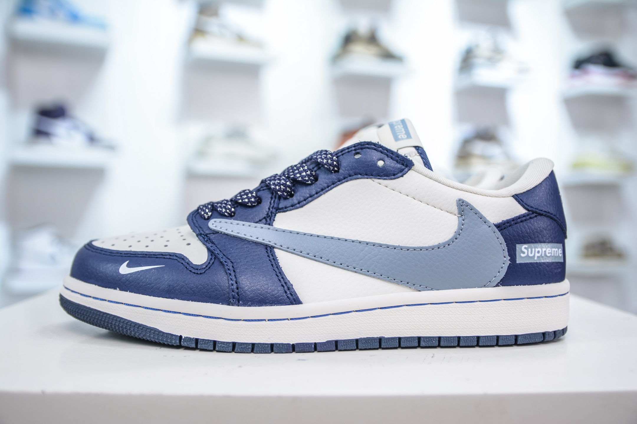 Travis Scott x Nike Air Jordan 1 Low Supreme White Blue - Size 36-45 2 i1751900957932 2746 0 0