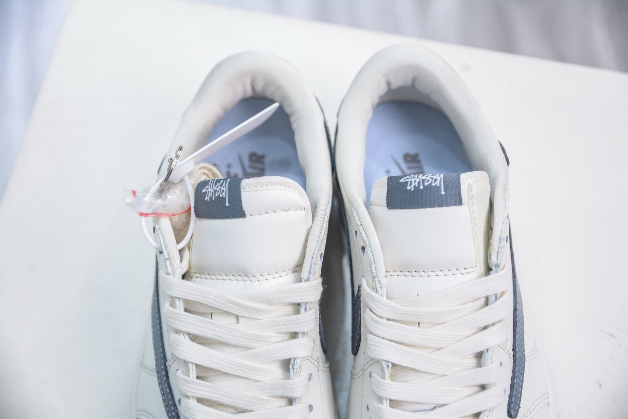 Travis Scott x Nike Air Jordan 1 Low Stussy - White/Grey Collaboration 9 i1751901000039 9646 0 7