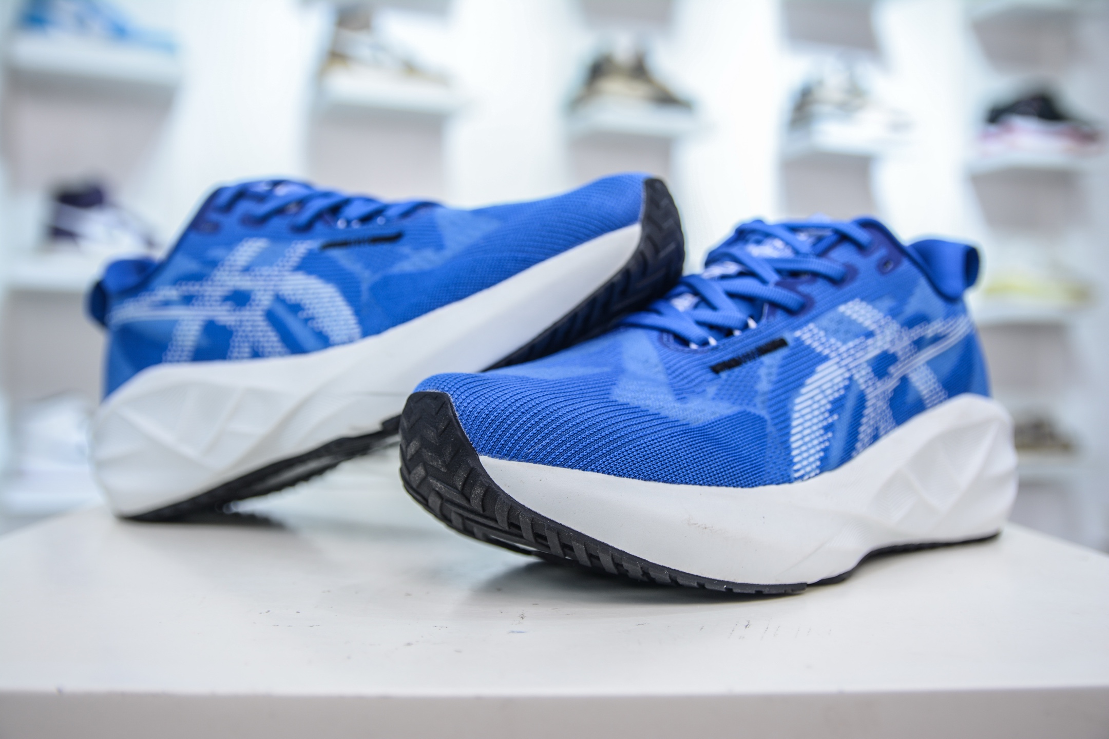 ASICS NOVABLAST 5 Running Shoes: Comfort, Cushioning, and Eco-Friendly Design 4 i1751901200610 1843 0 3