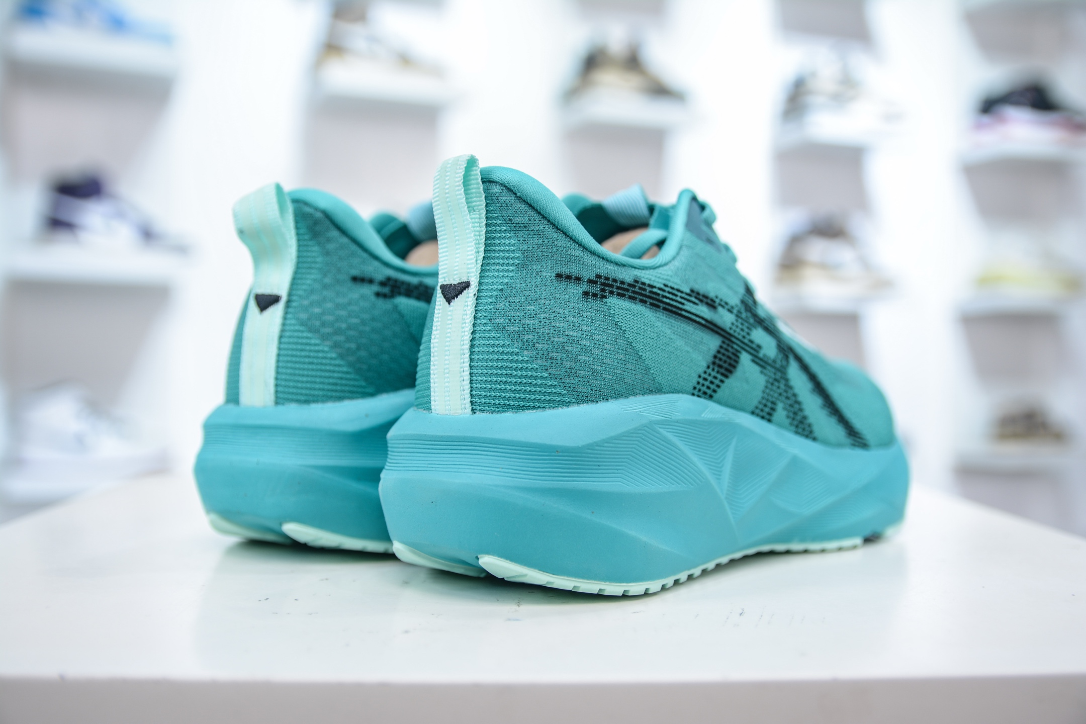 ASICS NOVABLAST 5: Comfort, Cushioning, and Eco-Friendly Running Shoes 6 i1751901267620 338 0 5