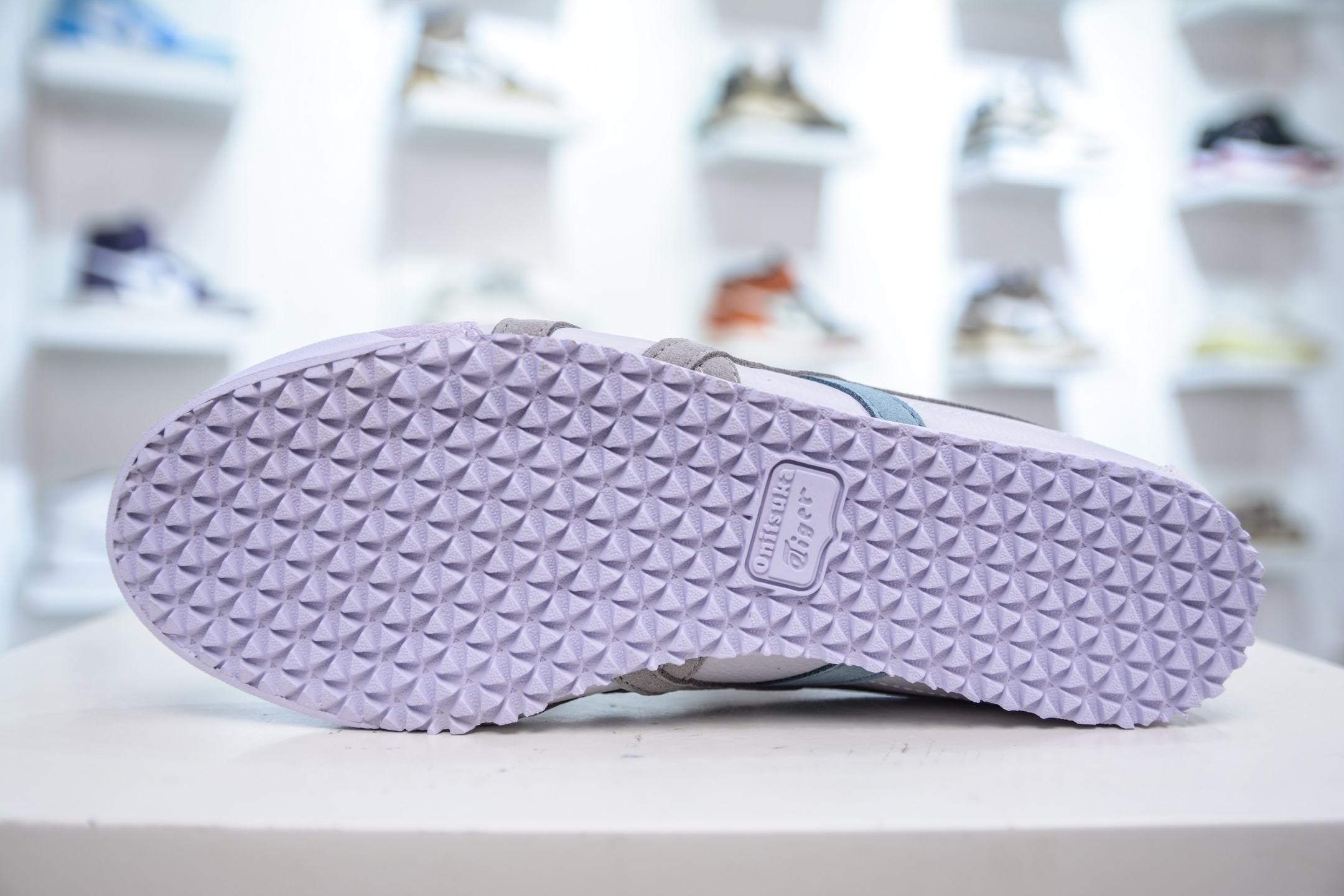 Asics 鬼冢虎 Mexico 66 VIN 印尼厂Oem原单材料 1183C076-020-莆田鞋,莆田鞋货源,高仿鞋,高仿鞋货源,安福档口,莆田高仿鞋,莆田鞋批发,高仿鞋批发,莆田高仿运动鞋,高仿运动鞋,莆田运动鞋 Asics 鬼冢虎 Mexico 66 VIN 印尼厂Oem原单材料 1183C076-020