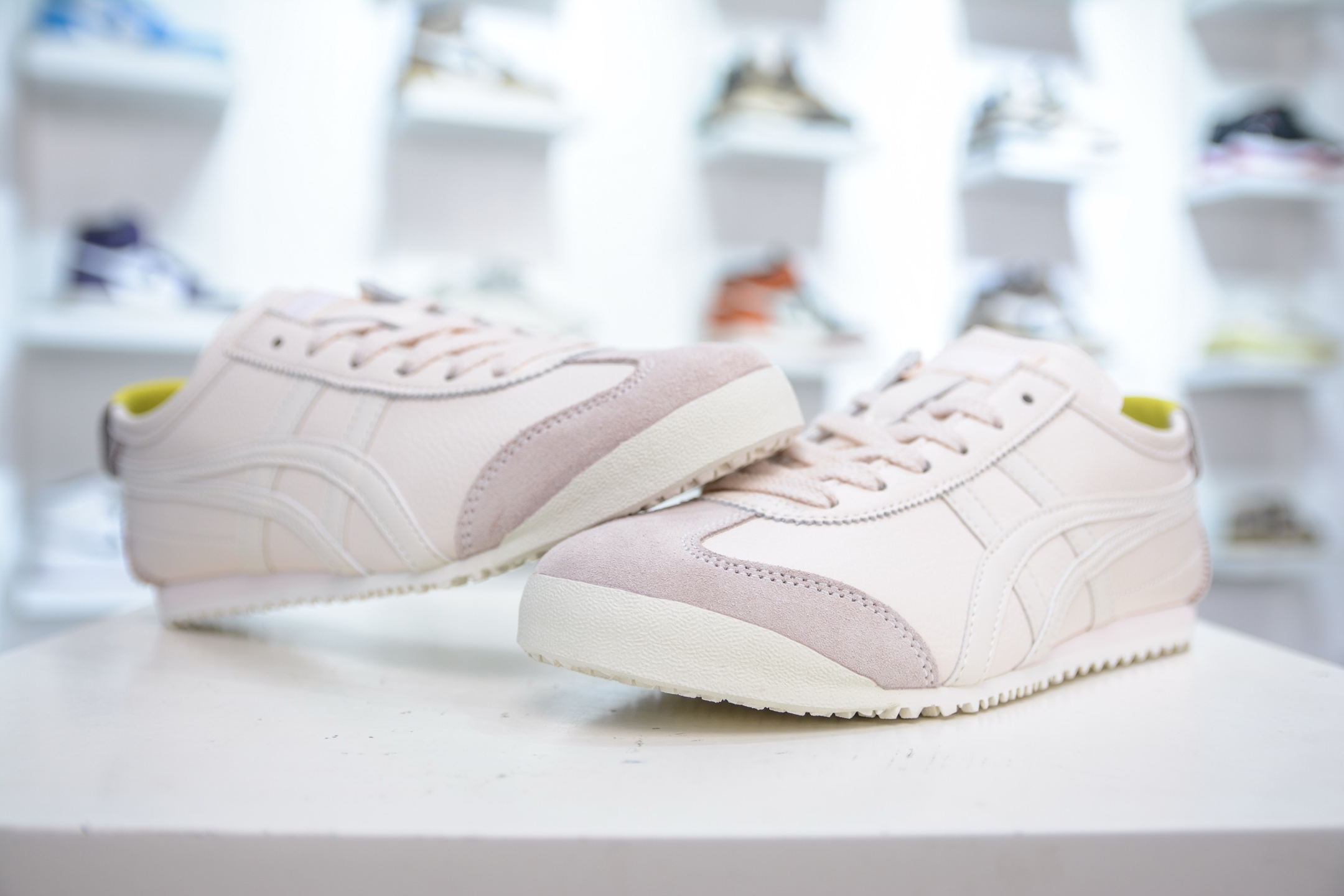 Asics 鬼冢虎 Mexico 66 VIN 印尼厂Oem原单材料 1183B771-702-莆田鞋,莆田鞋货源,高仿鞋,高仿鞋货源,安福档口,莆田高仿鞋,莆田鞋批发,高仿鞋批发,莆田高仿运动鞋,高仿运动鞋,莆田运动鞋 Asics 鬼冢虎 Mexico 66 VIN 印尼厂Oem原单材料 1183B771-702