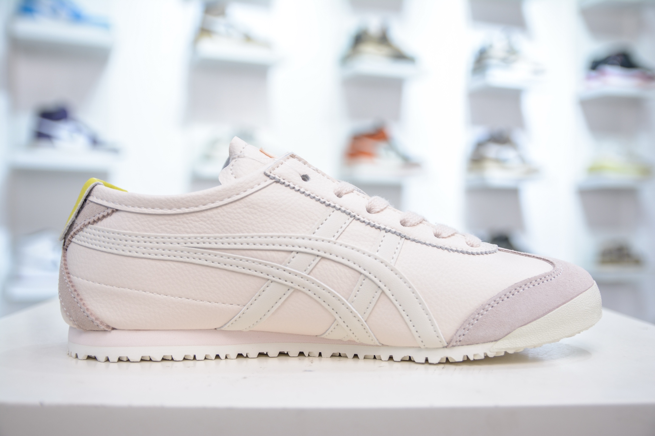 Asics 鬼冢虎 Mexico 66 VIN 印尼厂Oem原单材料 1183B771-702-莆田鞋,莆田鞋货源,高仿鞋,高仿鞋货源,安福档口,莆田高仿鞋,莆田鞋批发,高仿鞋批发,莆田高仿运动鞋,高仿运动鞋,莆田运动鞋 Asics 鬼冢虎 Mexico 66 VIN 印尼厂Oem原单材料 1183B771-702