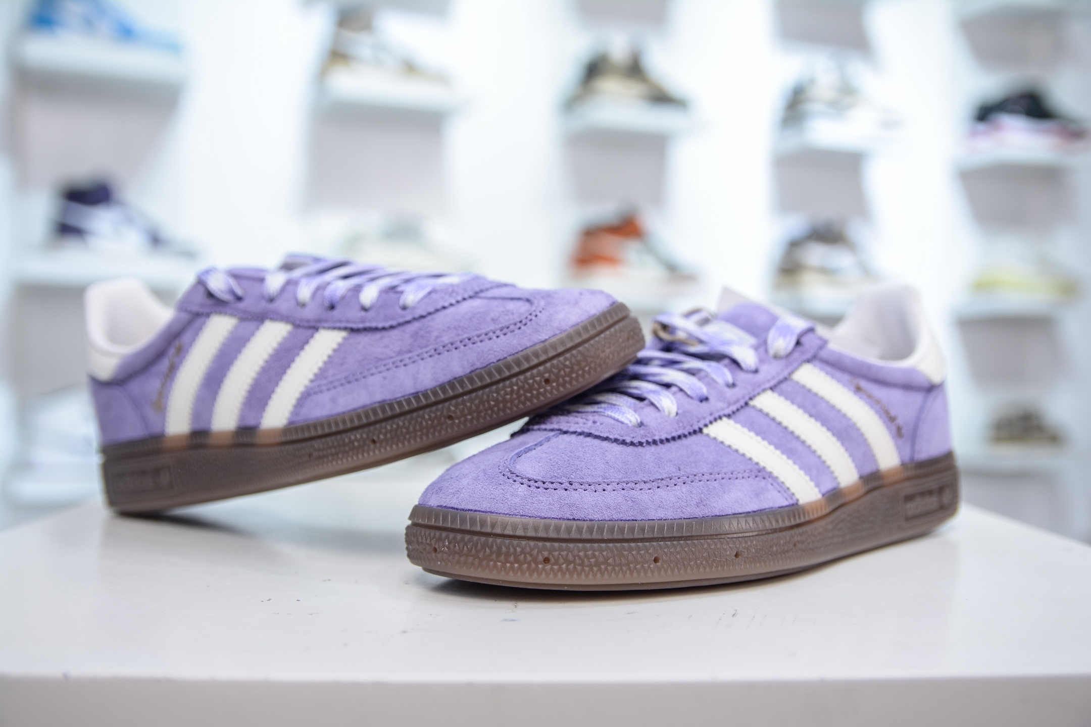 Ad Handball Spezial 阿迪达斯经典款反毛皮复古休闲板鞋 KI5935-莆田鞋,莆田鞋货源,高仿鞋,高仿鞋货源,安福档口,莆田高仿鞋,莆田鞋批发,高仿鞋批发,莆田高仿运动鞋,高仿运动鞋,莆田运动鞋 Ad Handball Spezial 阿迪达斯经典款反毛皮复古休闲板鞋 KI5935