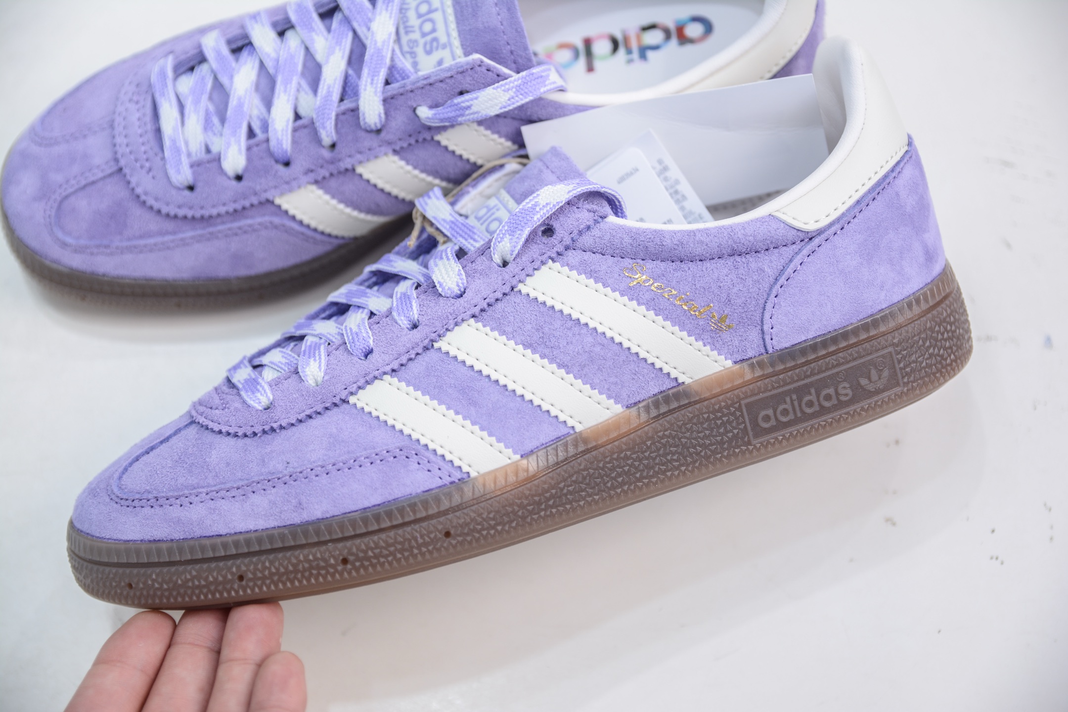 Ad Handball Spezial 阿迪达斯经典款反毛皮复古休闲板鞋 KI5935-莆田鞋,莆田鞋货源,高仿鞋,高仿鞋货源,安福档口,莆田高仿鞋,莆田鞋批发,高仿鞋批发,莆田高仿运动鞋,高仿运动鞋,莆田运动鞋 Ad Handball Spezial 阿迪达斯经典款反毛皮复古休闲板鞋 KI5935