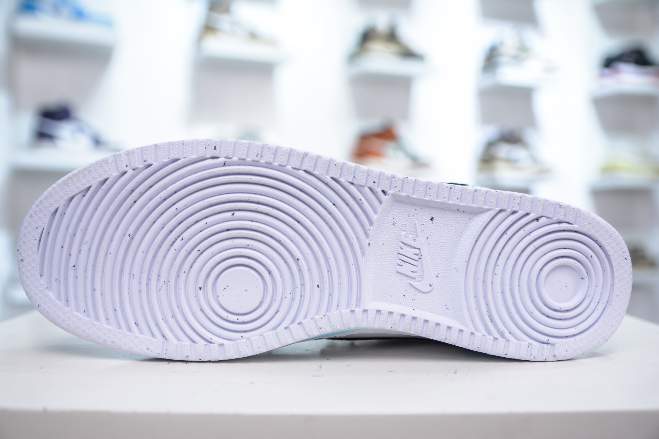 Nike Court Vision Low 手绘涂鸦 休闲运动板鞋 DH2987-101-莆田鞋,莆田鞋货源,高仿鞋,高仿鞋货源,安福档口,莆田高仿鞋,莆田鞋批发,高仿鞋批发,莆田高仿运动鞋,高仿运动鞋,莆田运动鞋 Nike Court Vision Low 手绘涂鸦 休闲运动板鞋 DH2987-101