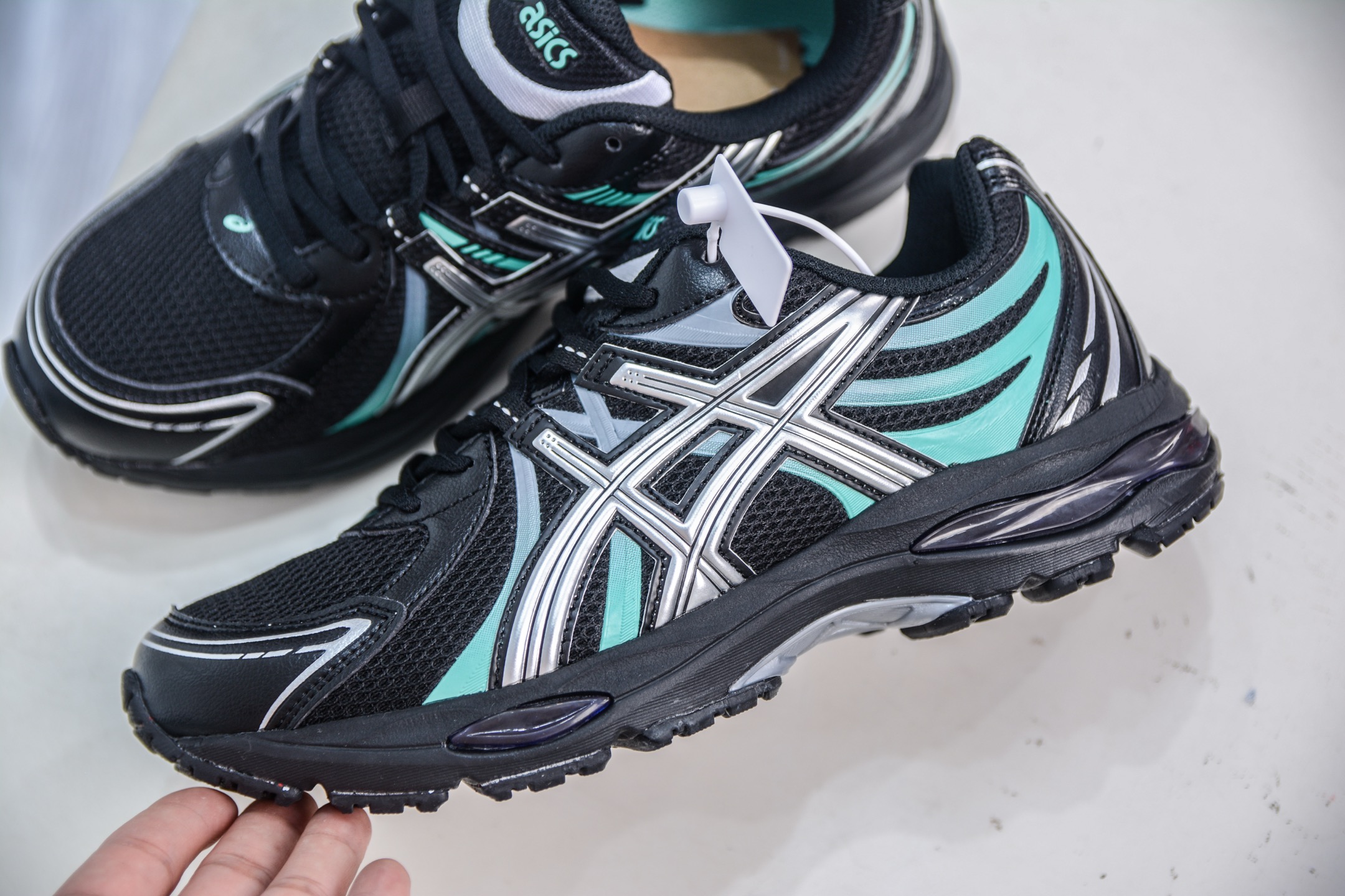 Asics Gel-Sekiran 亚瑟士 时尚舒适复古休闲运动跑步鞋 1203A711-003-莆田鞋,莆田鞋货源,高仿鞋,高仿鞋货源,安福档口,莆田高仿鞋,莆田鞋批发,高仿鞋批发,莆田高仿运动鞋,高仿运动鞋,莆田运动鞋 Asics Gel-Sekiran 亚瑟士 时尚舒适复古休闲运动跑步鞋 1203A711-003