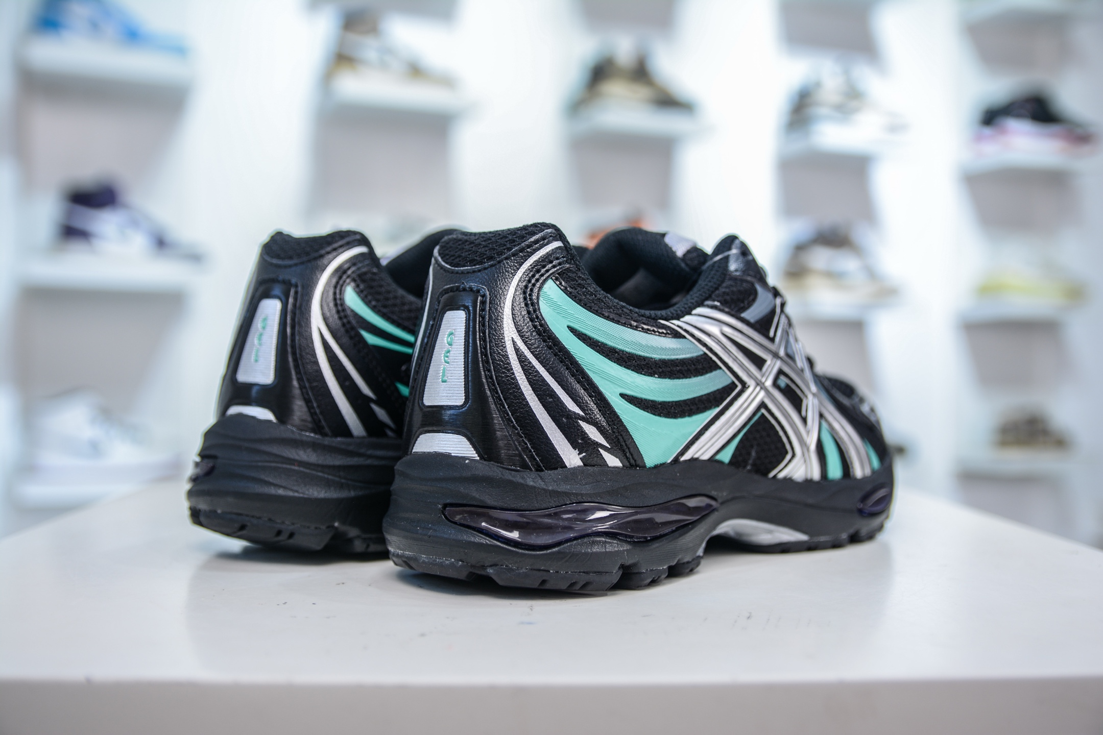 Asics Gel-Sekiran 亚瑟士 时尚舒适复古休闲运动跑步鞋 1203A711-003-莆田鞋,莆田鞋货源,高仿鞋,高仿鞋货源,安福档口,莆田高仿鞋,莆田鞋批发,高仿鞋批发,莆田高仿运动鞋,高仿运动鞋,莆田运动鞋 Asics Gel-Sekiran 亚瑟士 时尚舒适复古休闲运动跑步鞋 1203A711-003