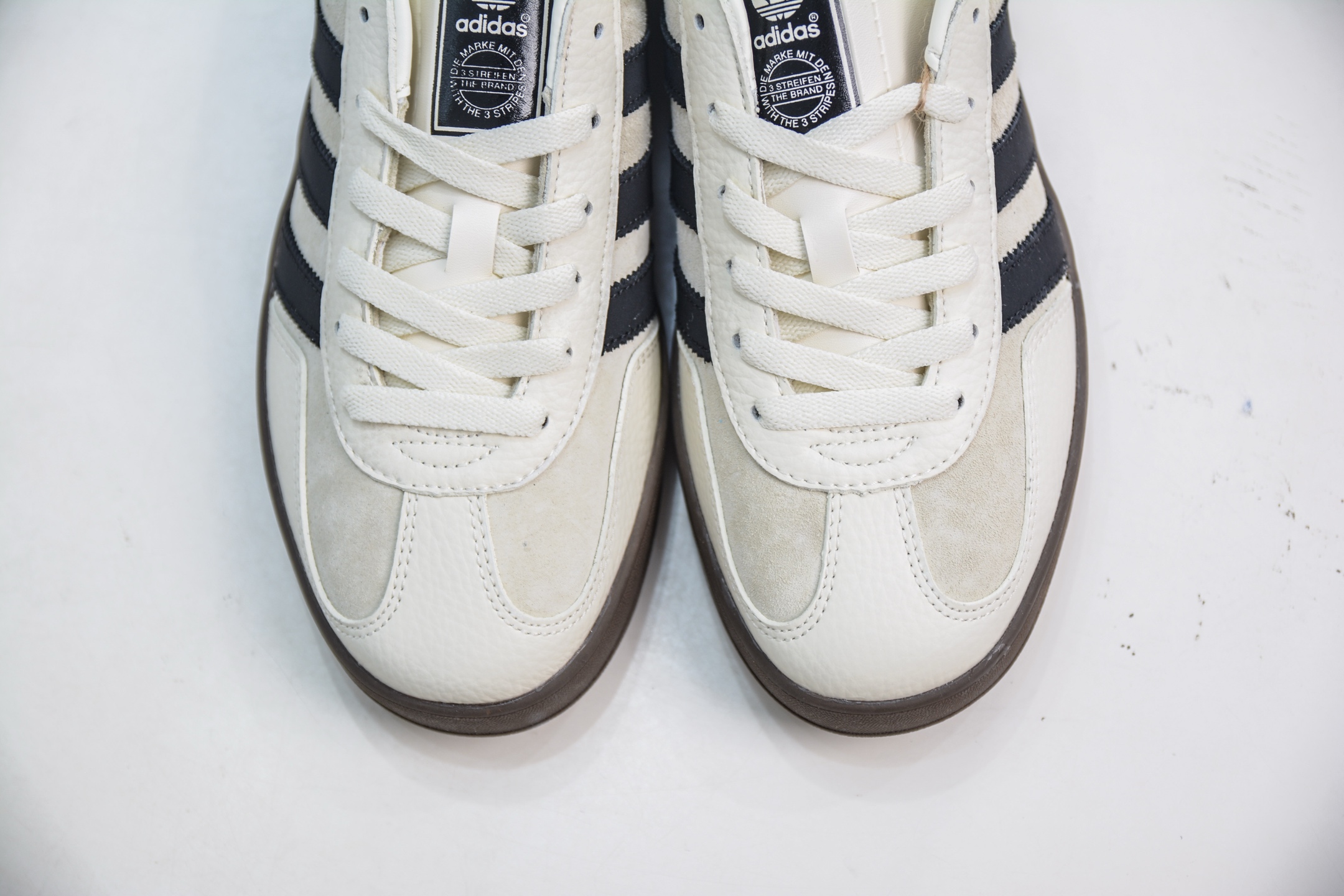 SAMBA OG x Louis Vuitton LV联名-米棕 SC9207-724-莆田鞋,莆田鞋货源,高仿鞋,高仿鞋货源,安福档口,莆田高仿鞋,莆田鞋批发,高仿鞋批发,莆田高仿运动鞋,高仿运动鞋,莆田运动鞋 SAMBA OG x Louis Vuitton LV联名-米棕 SC9207-724