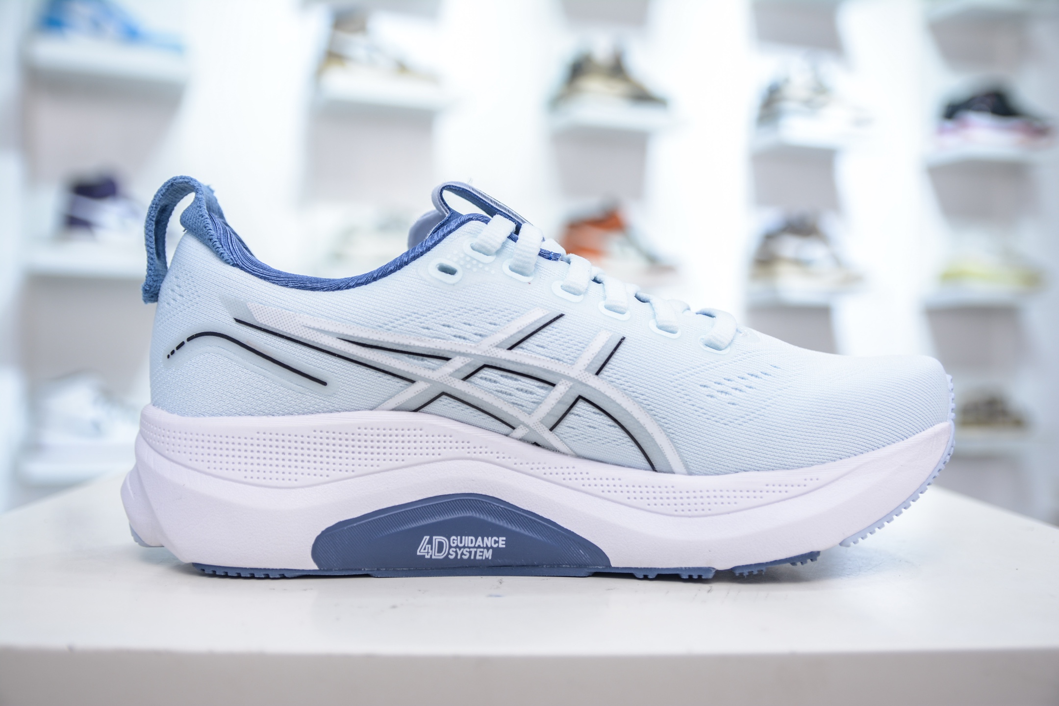 Asics Gel-Kayano 32 亚瑟士卡亚诺32代低帮专业有氧超轻量休闲运动全能慢跑鞋 1012B728-009