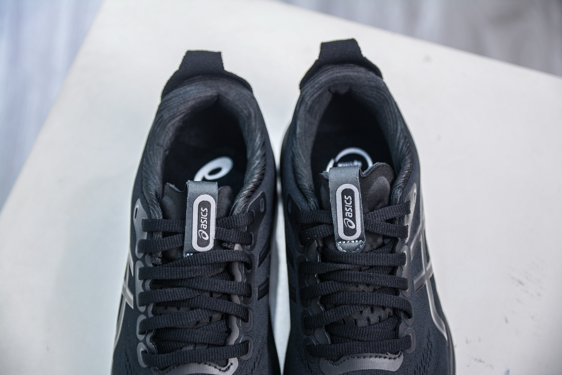 Asics Gel-Kayano 32 亚瑟士卡亚诺32代低帮专业有氧超轻量休闲运动全能慢跑鞋 1012B839-001