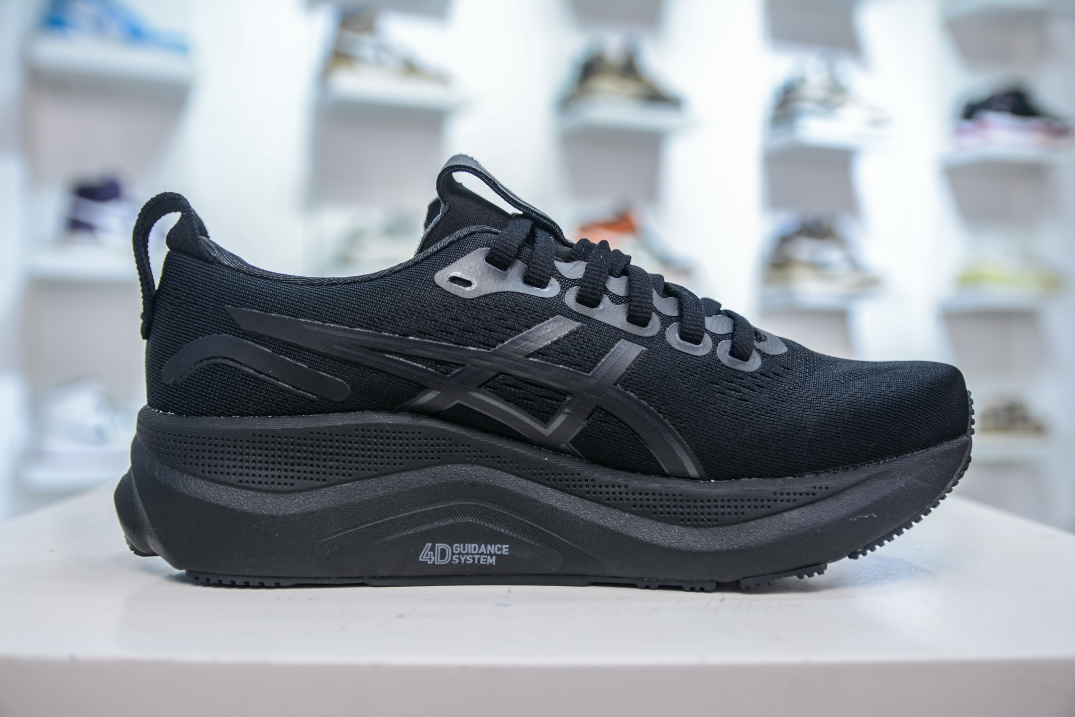 Asics Gel-Kayano 32 亚瑟士卡亚诺32代低帮专业有氧超轻量休闲运动全能慢跑鞋 1012B839-001