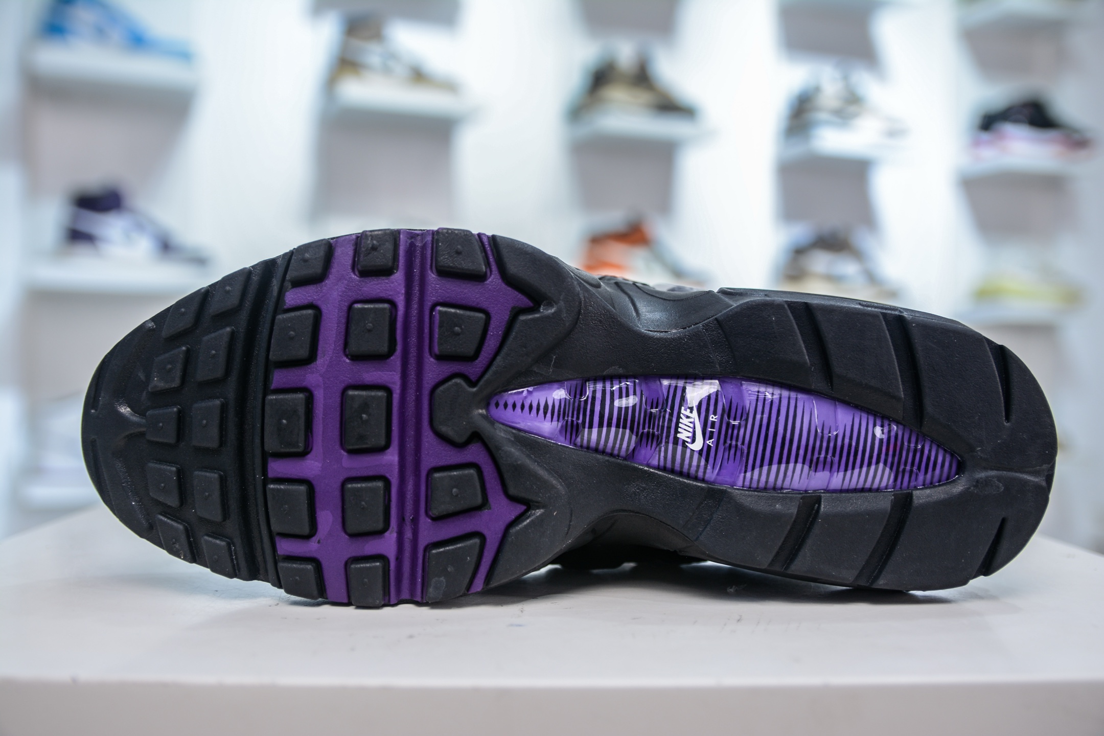 NK Air Max 95 复古减震气垫跑鞋 DH8015-003-莆田鞋,莆田鞋货源,高仿鞋,高仿鞋货源,安福档口,莆田高仿鞋,莆田鞋批发,高仿鞋批发,莆田高仿运动鞋,高仿运动鞋,莆田运动鞋 NK Air Max 95 复古减震气垫跑鞋 DH8015-003