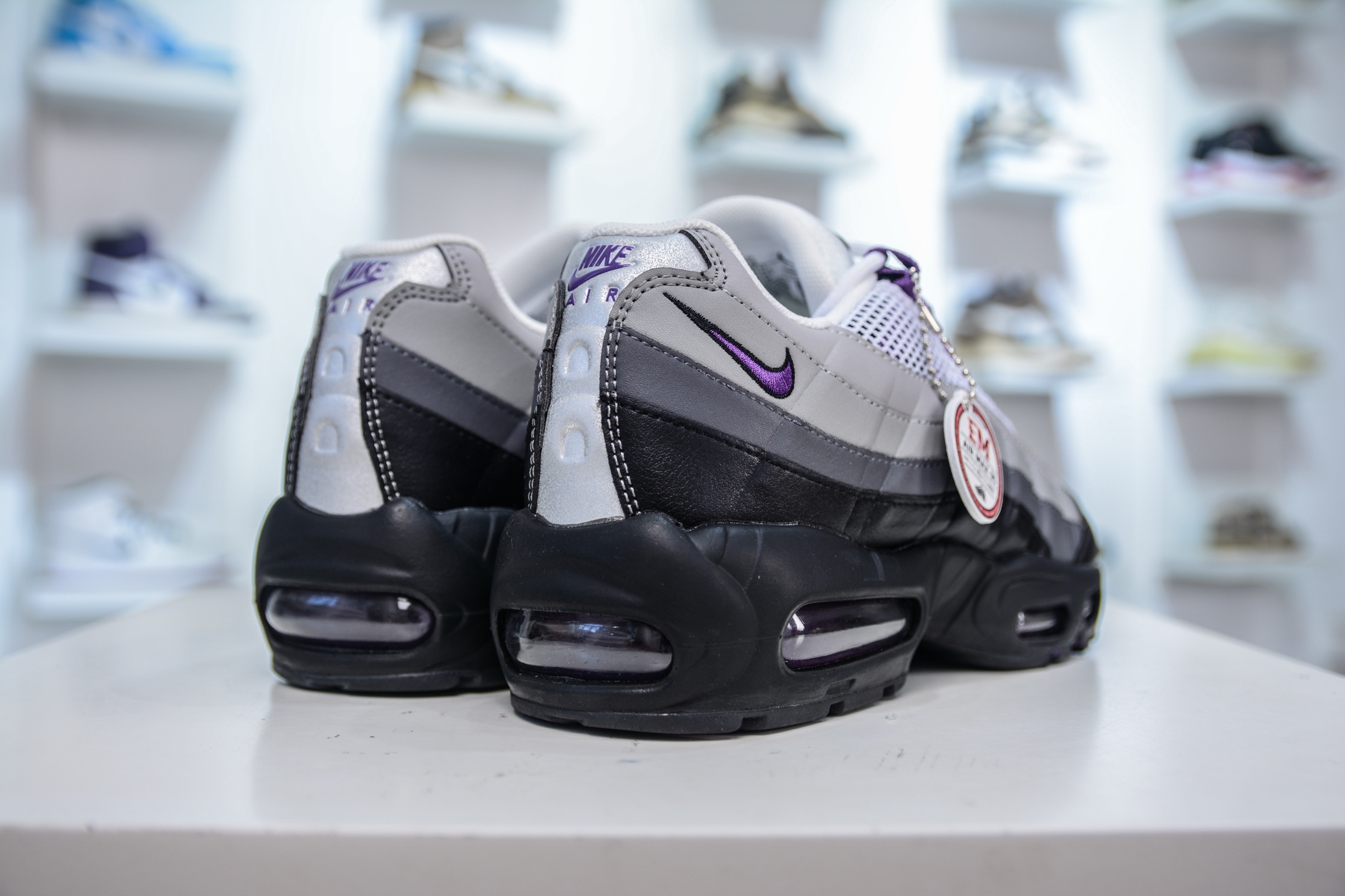 NK Air Max 95 复古减震气垫跑鞋 DH8015-003-莆田鞋,莆田鞋货源,高仿鞋,高仿鞋货源,安福档口,莆田高仿鞋,莆田鞋批发,高仿鞋批发,莆田高仿运动鞋,高仿运动鞋,莆田运动鞋 NK Air Max 95 复古减震气垫跑鞋 DH8015-003