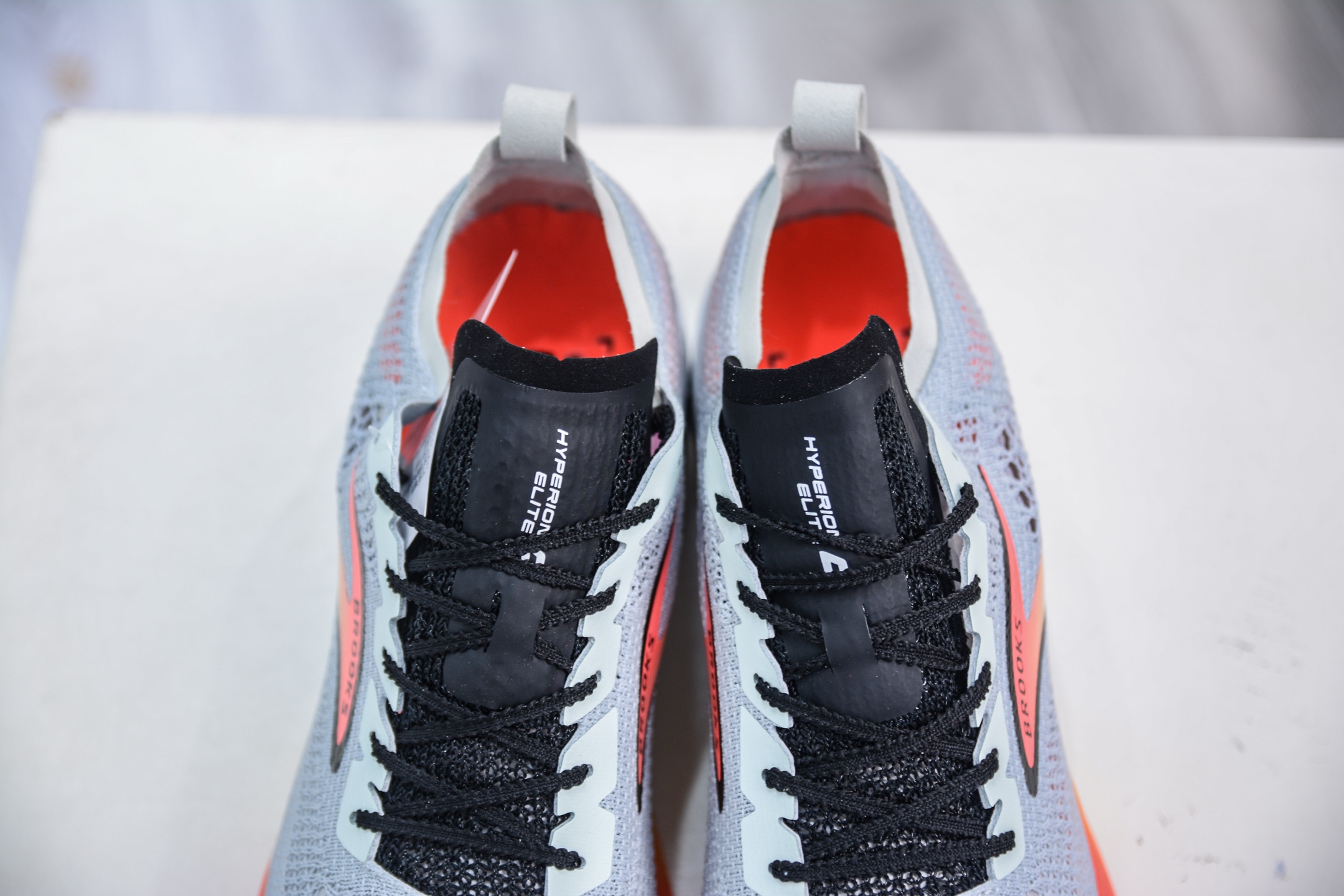 Brooks 布鲁克斯 Hyperion Elite 4 超弹轻盈跑步鞋 100046 1D 488