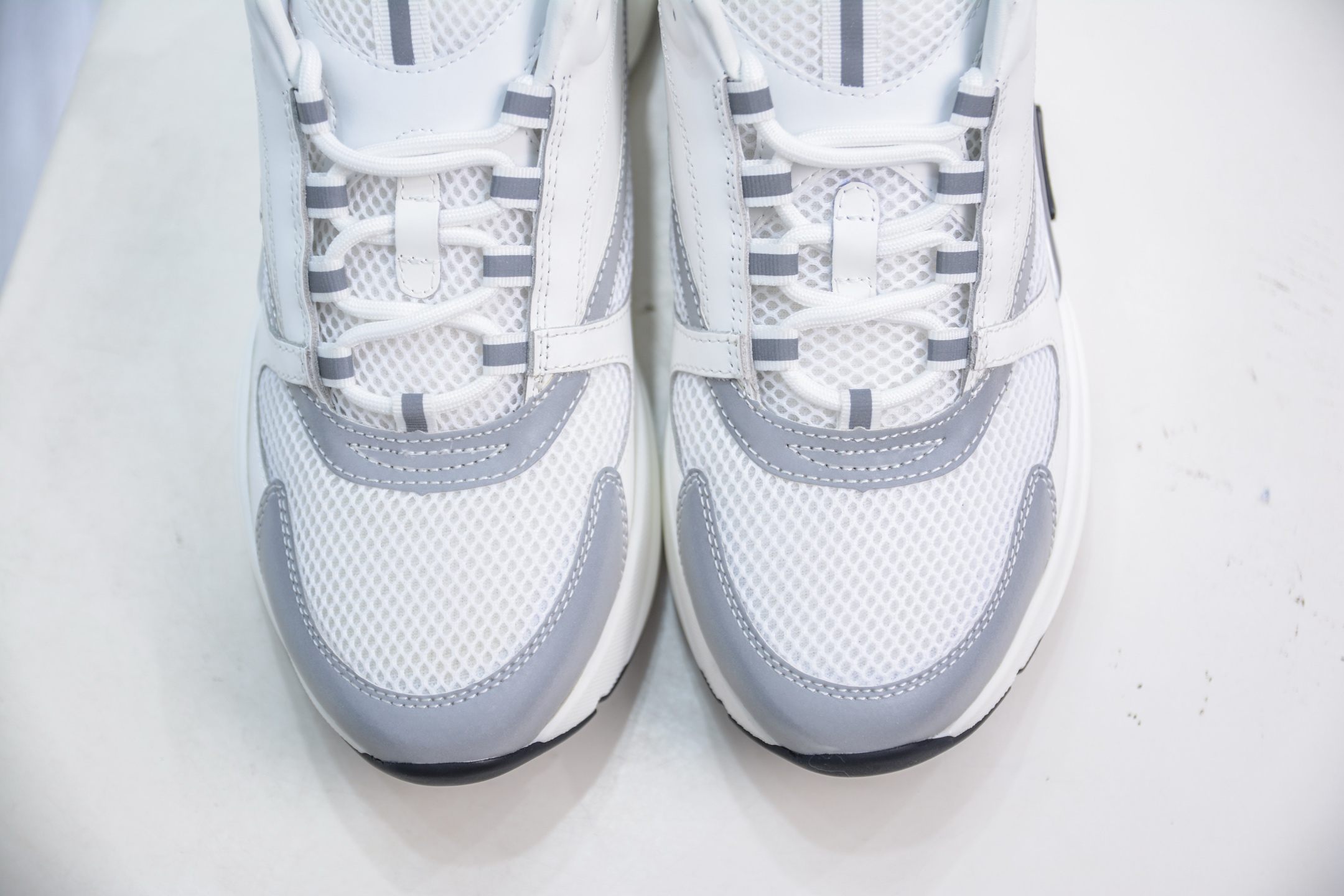 Dior Homme B22 Trainer Sneaker系列复古厚底老爹风休闲运动慢跑鞋