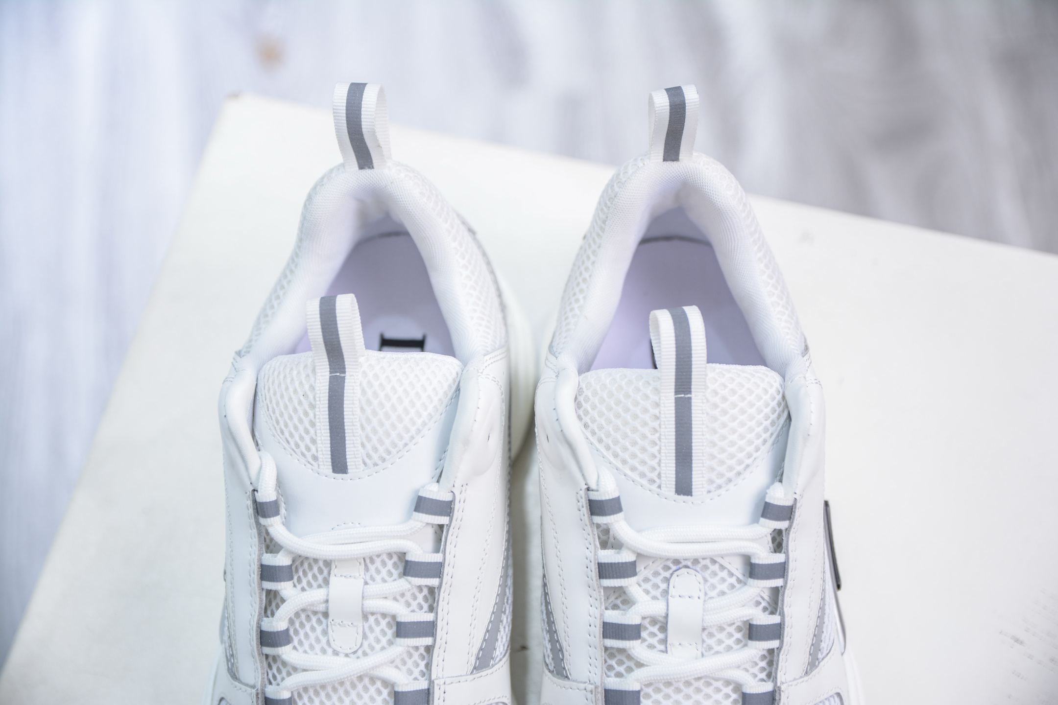 Dior Homme B22 Trainer Sneaker系列复古厚底老爹风休闲运动慢跑鞋