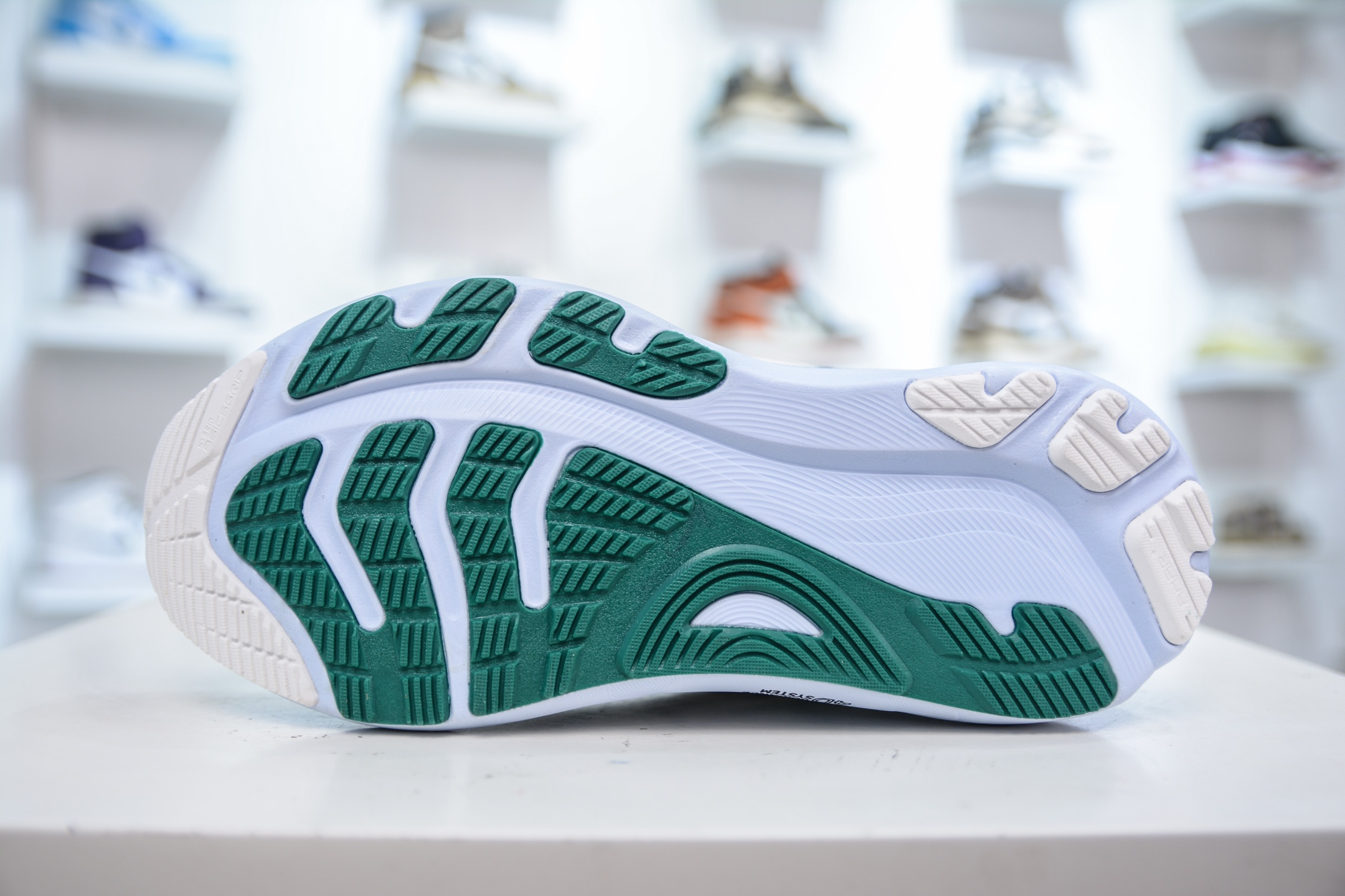 Asics Gel-Kayano 32 亚瑟士卡亚诺32代低帮专业有氧超轻量休闲运动全能慢跑鞋 1011C052-102-莆田鞋,莆田鞋货源,高仿鞋,高仿鞋货源,安福档口,莆田高仿鞋,莆田鞋批发,高仿鞋批发,莆田高仿运动鞋,高仿运动鞋,莆田运动鞋 Asics Gel-Kayano 32 亚瑟士卡亚诺32代低帮专业有氧超轻量休闲运动全能慢跑鞋 1011C052-102