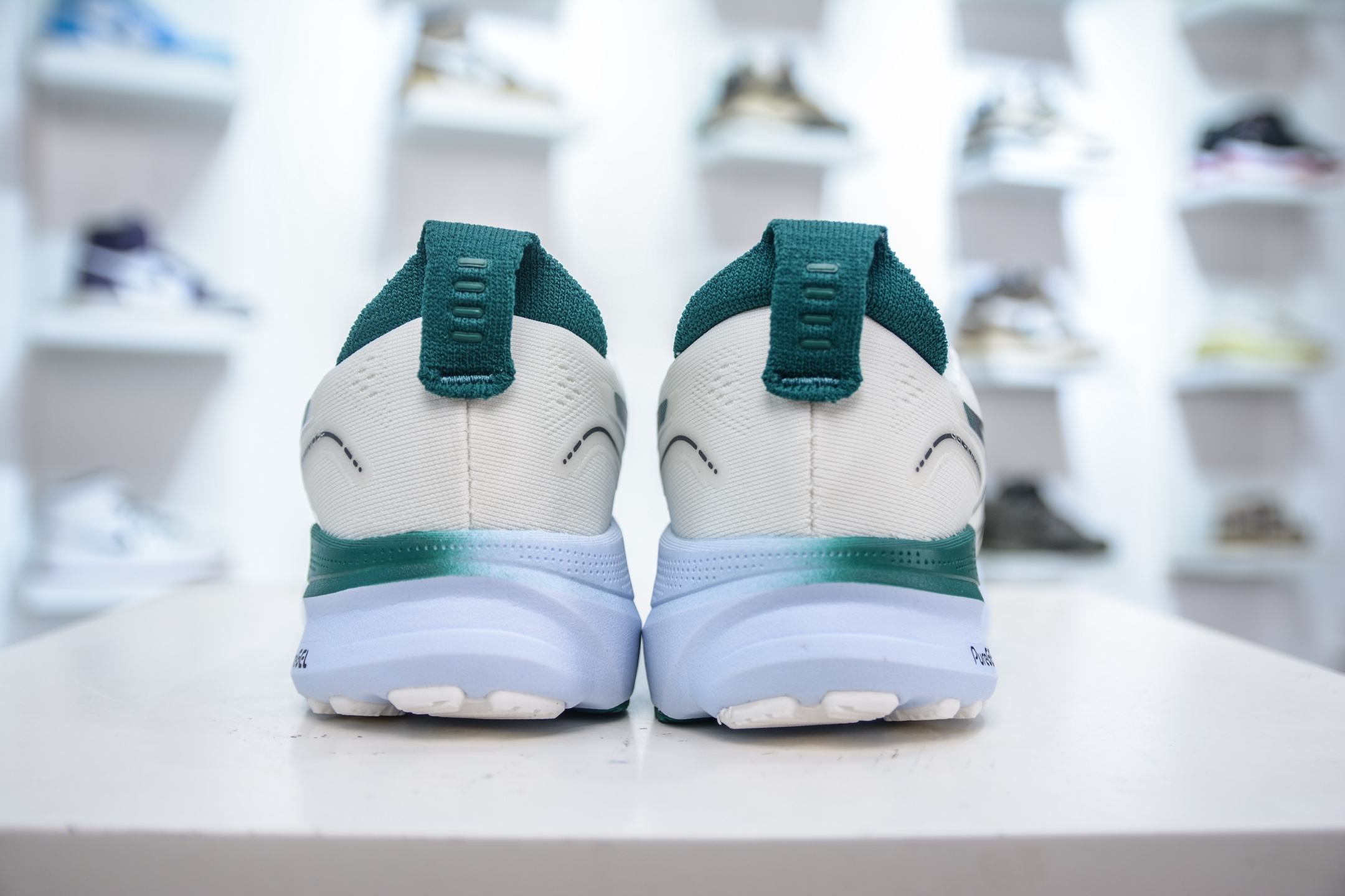 Asics Gel-Kayano 32 亚瑟士卡亚诺32代低帮专业有氧超轻量休闲运动全能慢跑鞋 1011C052-102-莆田鞋,莆田鞋货源,高仿鞋,高仿鞋货源,安福档口,莆田高仿鞋,莆田鞋批发,高仿鞋批发,莆田高仿运动鞋,高仿运动鞋,莆田运动鞋 Asics Gel-Kayano 32 亚瑟士卡亚诺32代低帮专业有氧超轻量休闲运动全能慢跑鞋 1011C052-102