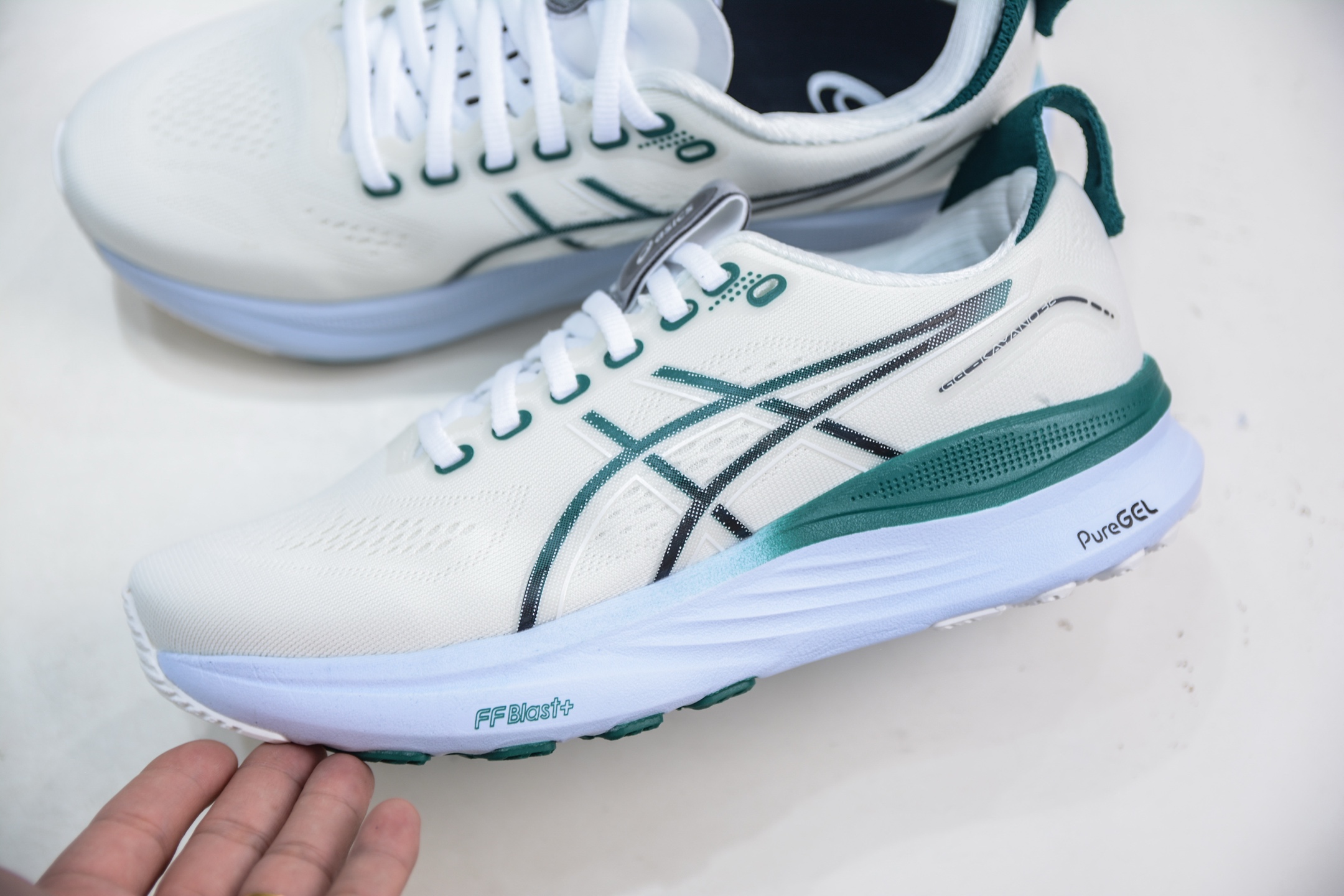 Asics Gel-Kayano 32 亚瑟士卡亚诺32代低帮专业有氧超轻量休闲运动全能慢跑鞋 1011C052-102-莆田鞋,莆田鞋货源,高仿鞋,高仿鞋货源,安福档口,莆田高仿鞋,莆田鞋批发,高仿鞋批发,莆田高仿运动鞋,高仿运动鞋,莆田运动鞋 Asics Gel-Kayano 32 亚瑟士卡亚诺32代低帮专业有氧超轻量休闲运动全能慢跑鞋 1011C052-102