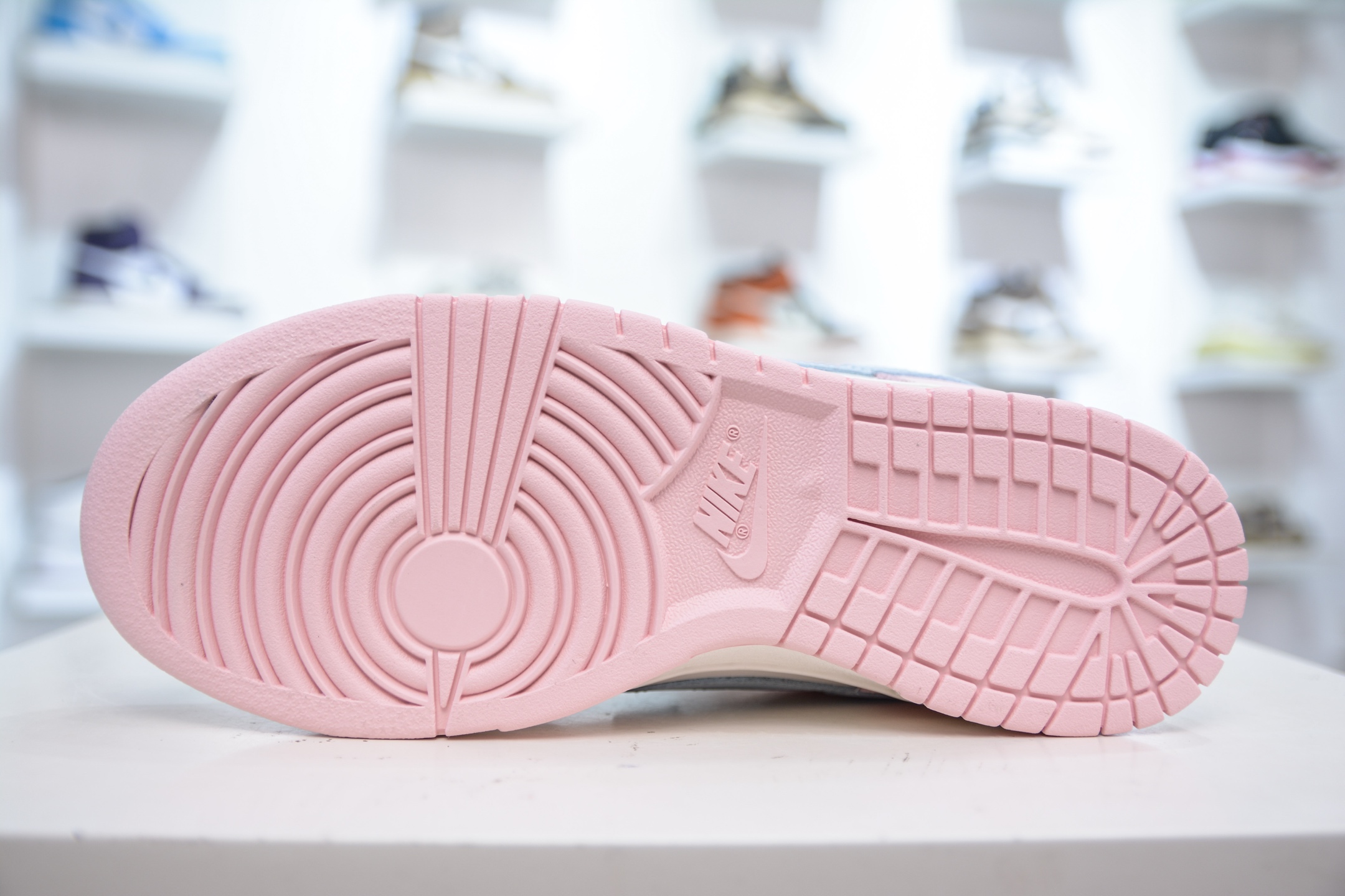 YC纯原 Nike Dunk Low 冰莓汽水 白粉蓝 PB0508-035-莆田鞋,莆田鞋货源,高仿鞋,高仿鞋货源,安福档口,莆田高仿鞋,莆田鞋批发,高仿鞋批发,莆田高仿运动鞋,高仿运动鞋,莆田运动鞋 YC纯原 Nike Dunk Low 冰莓汽水 白粉蓝 PB0508-035