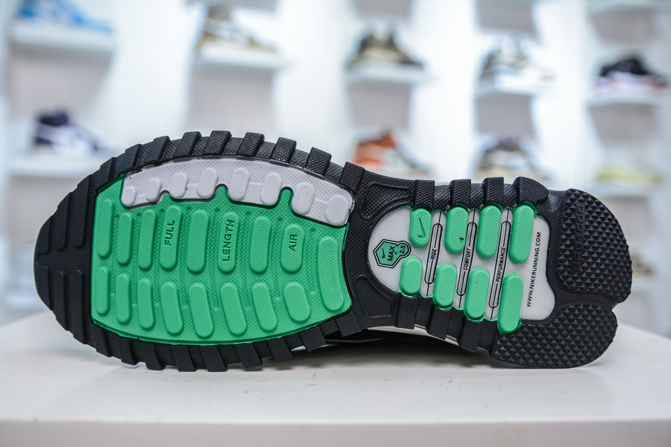 Comme des Garons Homme Plus x NK Air Max TL 2.5 Pack 联名 子弹复古减震气垫跑步鞋 FZ4110-100-莆田鞋,莆田鞋货源,高仿鞋,高仿鞋货源,安福档口,莆田高仿鞋,莆田鞋批发,高仿鞋批发,莆田高仿运动鞋,高仿运动鞋,莆田运动鞋 Comme des Garons Homme Plus x NK Air Max TL 2.5 Pack 联名 子弹复古减震气垫跑步鞋 FZ4110-100