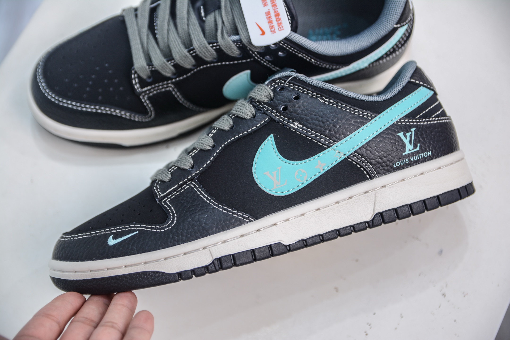 Nike SB Dunk Low x Louis Vuitton Collab Black Blue Premium Sneakers 7 i1752073221382 6151 0 6