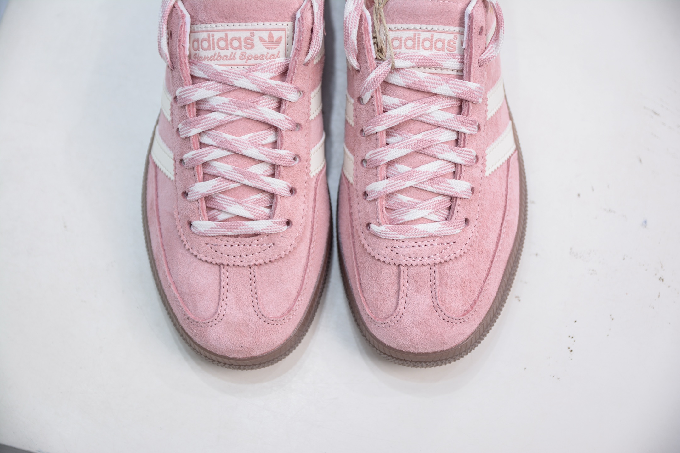 Ad Handball Spezial 阿迪达斯经典款反毛皮复古休闲板鞋 KJ6305