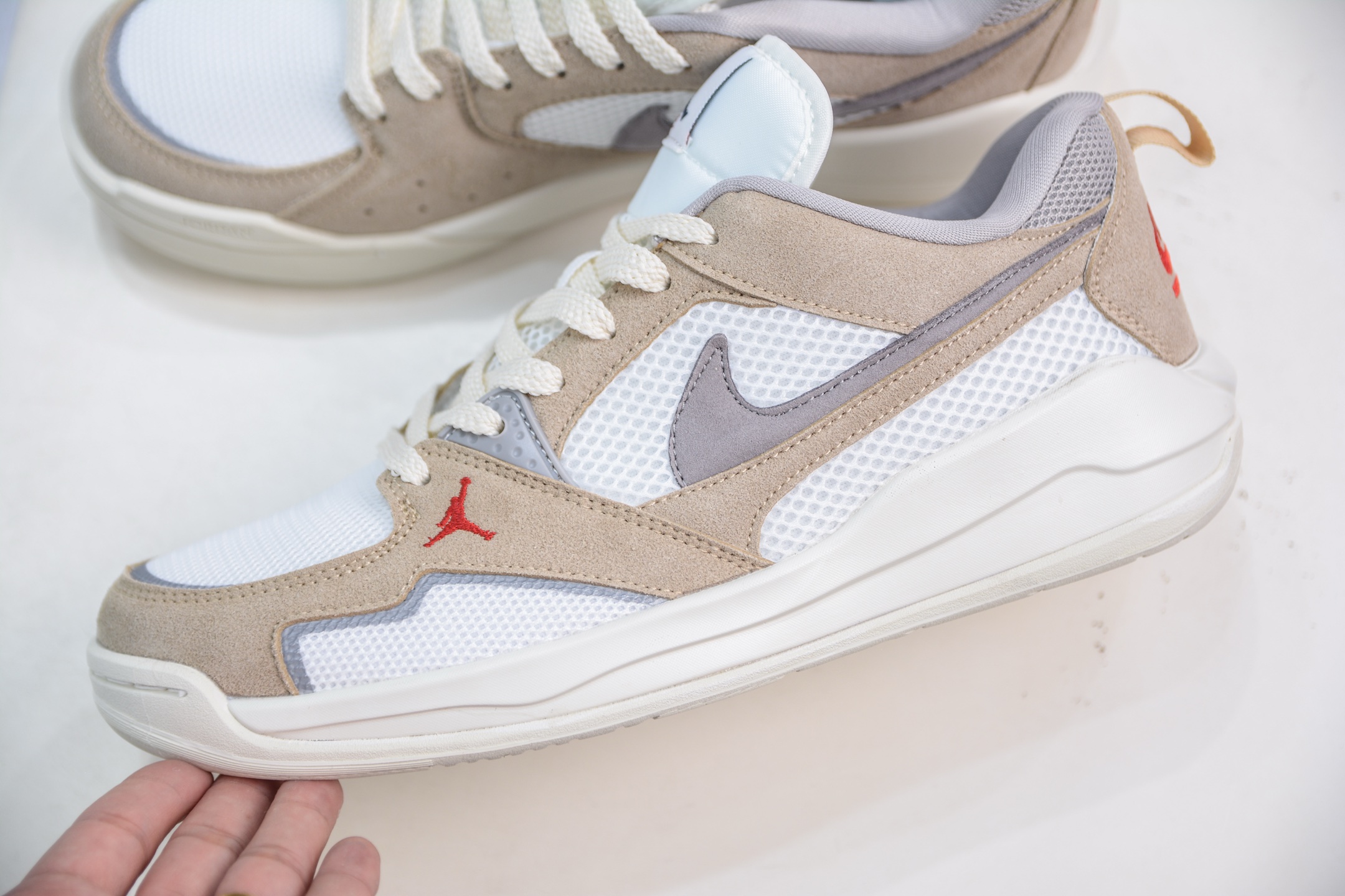 NK Air JORDAN CMFT ERA HJ6777-102-莆田鞋,莆田鞋货源,高仿鞋,高仿鞋货源,安福档口,莆田高仿鞋,莆田鞋批发,高仿鞋批发,莆田高仿运动鞋,高仿运动鞋,莆田运动鞋 NK Air JORDAN CMFT ERA HJ6777-102