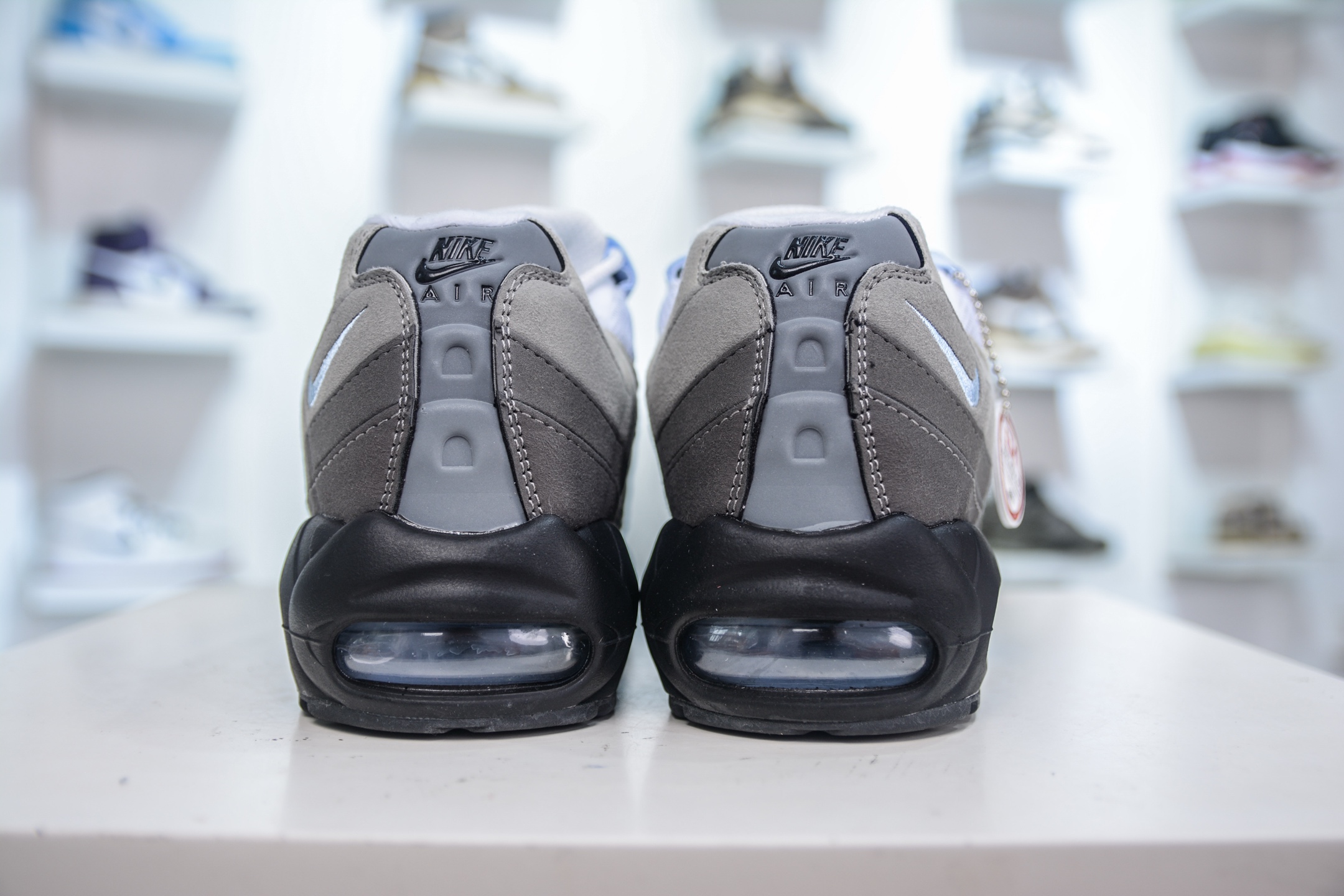 NK Air Max 95 复古减震气垫跑鞋 CD1529-001