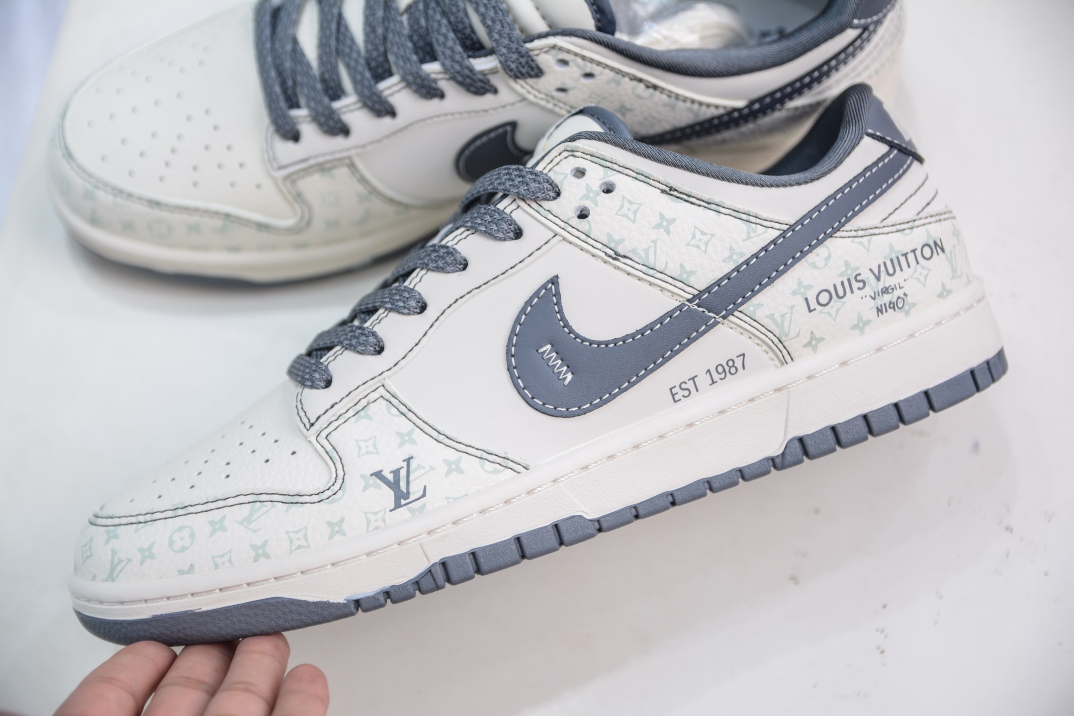 Nike SB Dunk Low x Louis Vuitton LV联名-白灰 YX5066-366