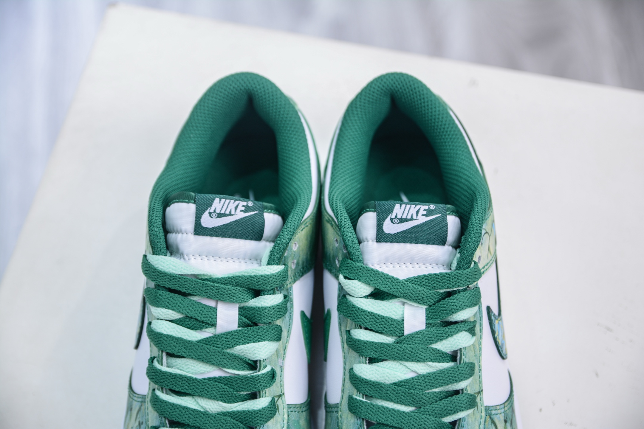 YC纯原 Nike Dunk Low 柳拂衣 白绿 当Dunk经典廓形邂逅东方自然诗韵 HF5441-101-莆田鞋,莆田鞋货源,高仿鞋,高仿鞋货源,安福档口,莆田高仿鞋,莆田鞋批发,高仿鞋批发,莆田高仿运动鞋,高仿运动鞋,莆田运动鞋 YC纯原 Nike Dunk Low 柳拂衣 白绿 当Dunk经典廓形邂逅东方自然诗韵 HF5441-101