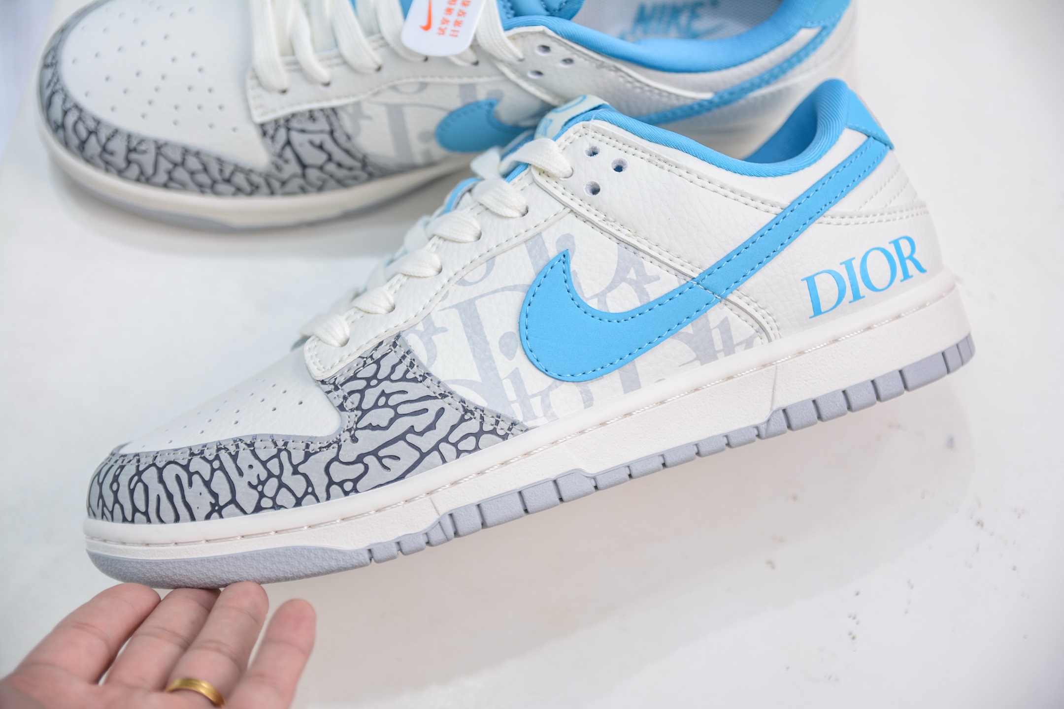 Nike SB Dunk Low x DIOR 迪奥联名-白灰蓝裂纹 XD1588-223