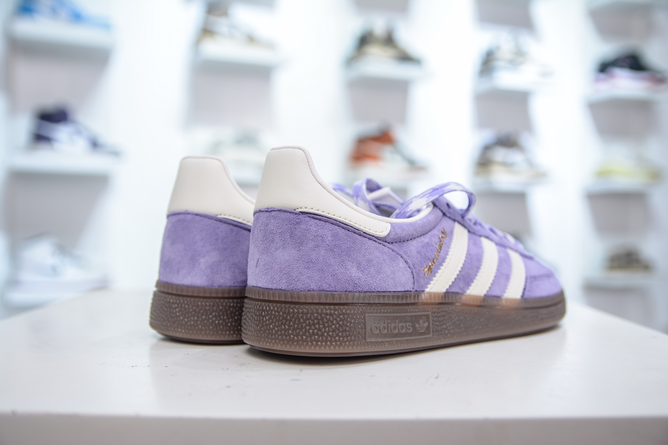 CS版 AD Originals Handball SPZL 手球运动员系列百搭休闲运动板鞋 KI5935-莆田鞋,莆田鞋货源,高仿鞋,高仿鞋货源,安福档口,莆田高仿鞋,莆田鞋批发,高仿鞋批发,莆田高仿运动鞋,高仿运动鞋,莆田运动鞋 CS版 AD Originals Handball SPZL 手球运动员系列百搭休闲运动板鞋 KI5935