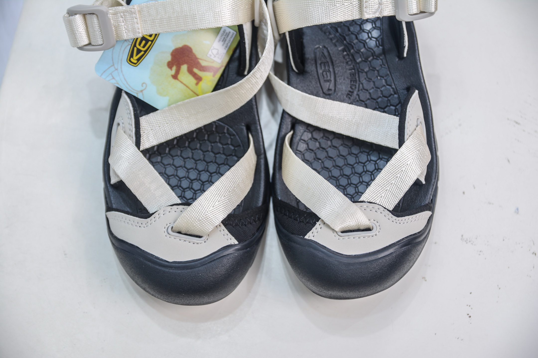 KEEN Zerraport Outdoor Sandals - Comfortable, Lightweight & Protective Design 10 i1752240273882 4939 0 8