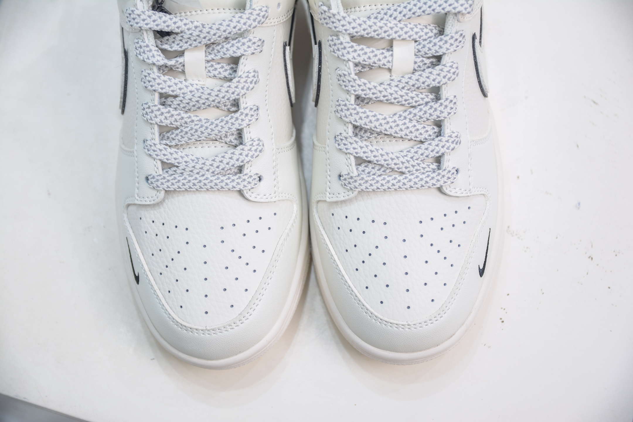 Nike SB Dunk Low x Just Do It JDI White Black - Premium Quality & Comfort 9 i1752240415164 8270 0 8