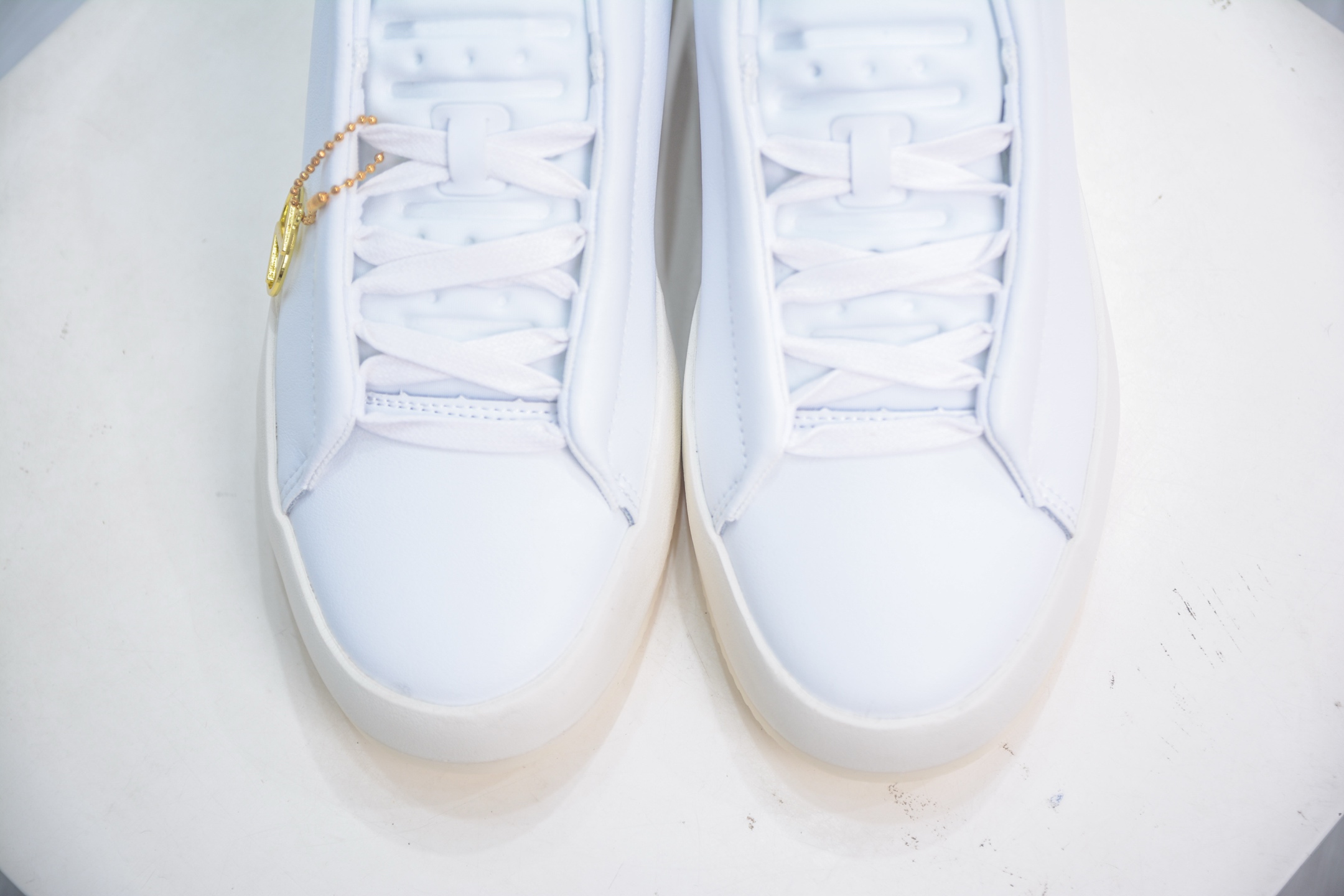 Adidas Labcourt Sneakers - Stylish, Comfortable, and Durable Casual Shoes 9 i1752240753993 9911 0 8