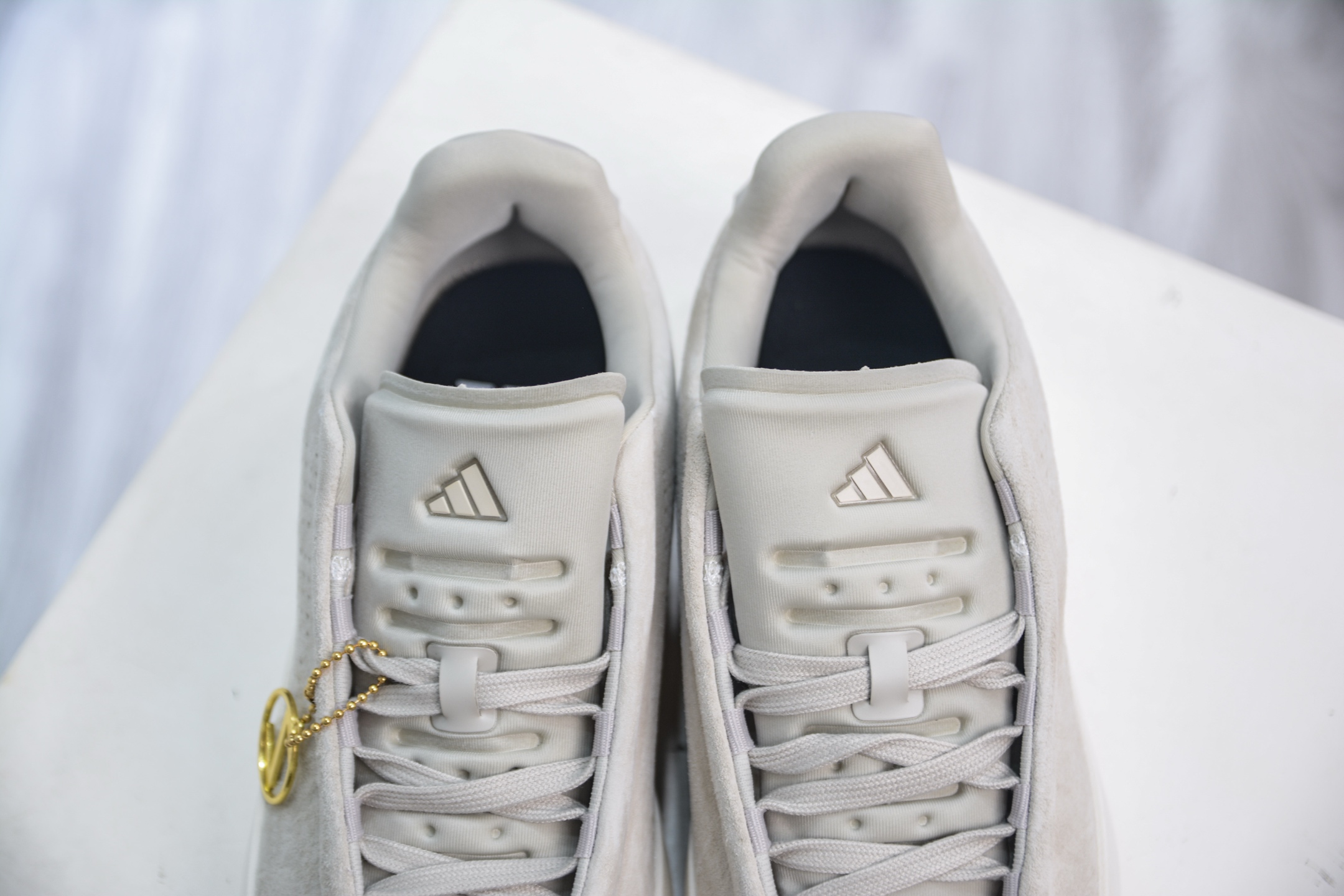 AD Labcourt Suede Low-Top Sneakers - Comfortable, Breathable, and Stylish 8 i1752240817876 2694 0 7