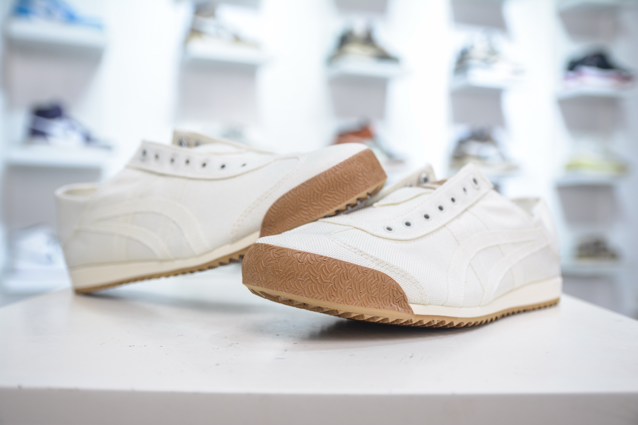 Onitsuka Tiger Mexico 66 SD Low-Top Retro Classic Tiger Claw Sneakers 4 i1752240873506 1977 0 3