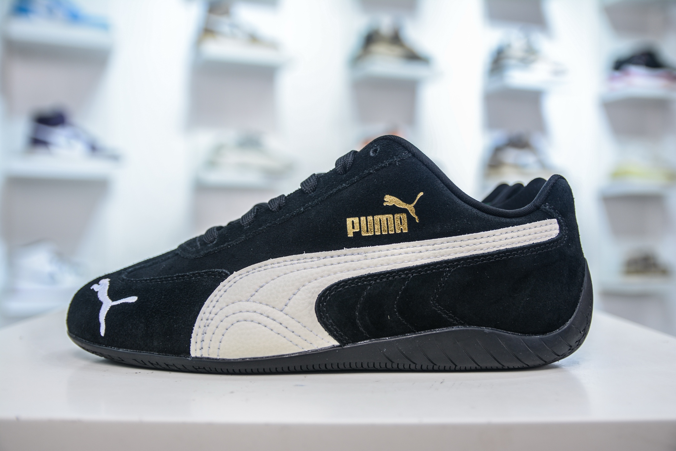 Puma Speedcat Casual Sneakers - Suede, Racing-Inspired Design for Everyday Style 2 i1752240922240 9340 0 0