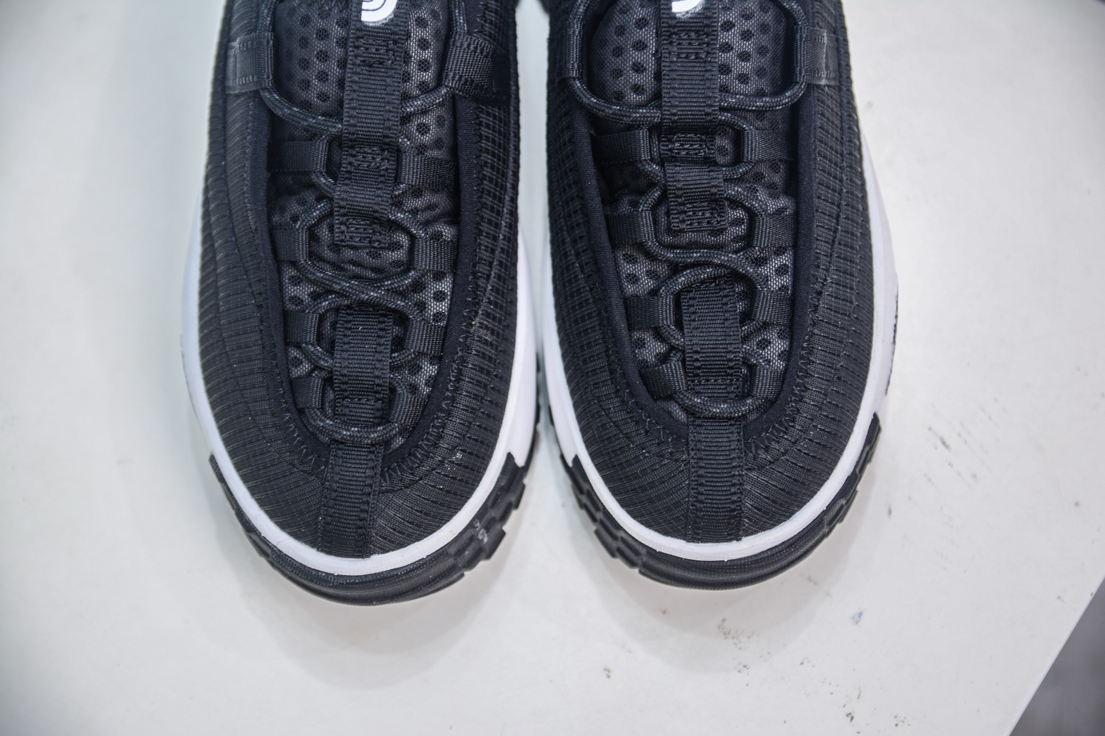 The North Face Hedgehog Black Low-Top Hiking Sneaker, Versatile Outdoor Shoe 10 i1752241024789 6382 0 8