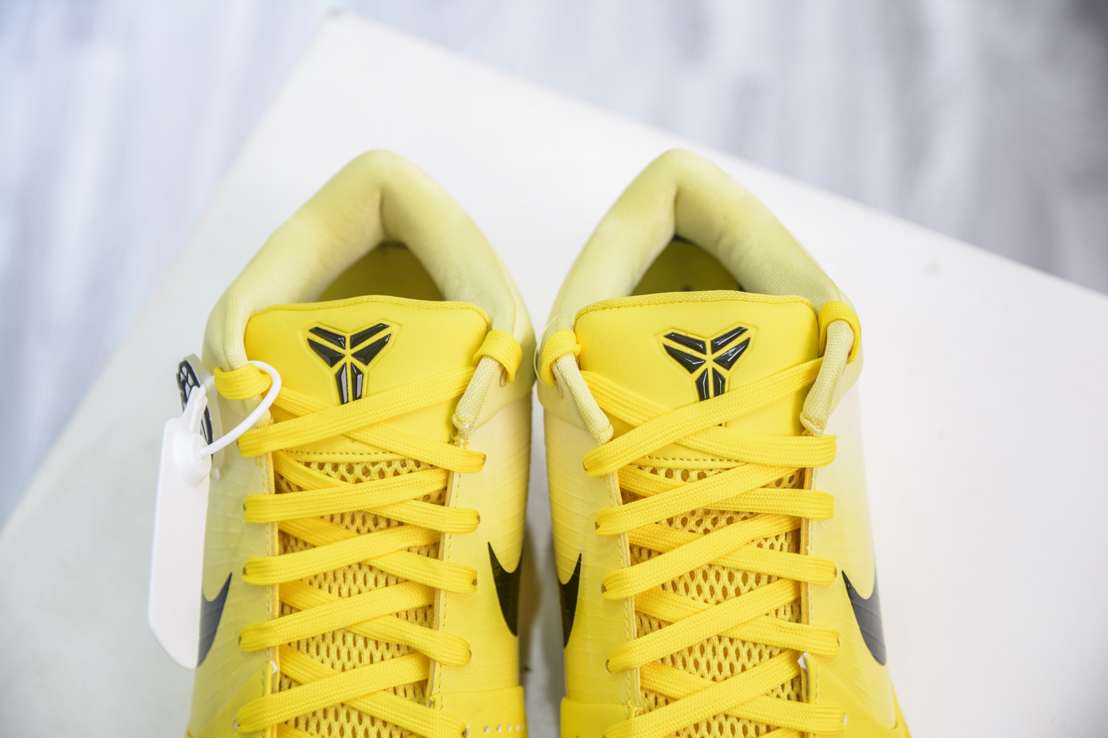 Nike Zoom Kobe 4 "CHBL" Yellow Black Basketball Shoes - Performance Ready 8 i1752241202967 3975 0 7