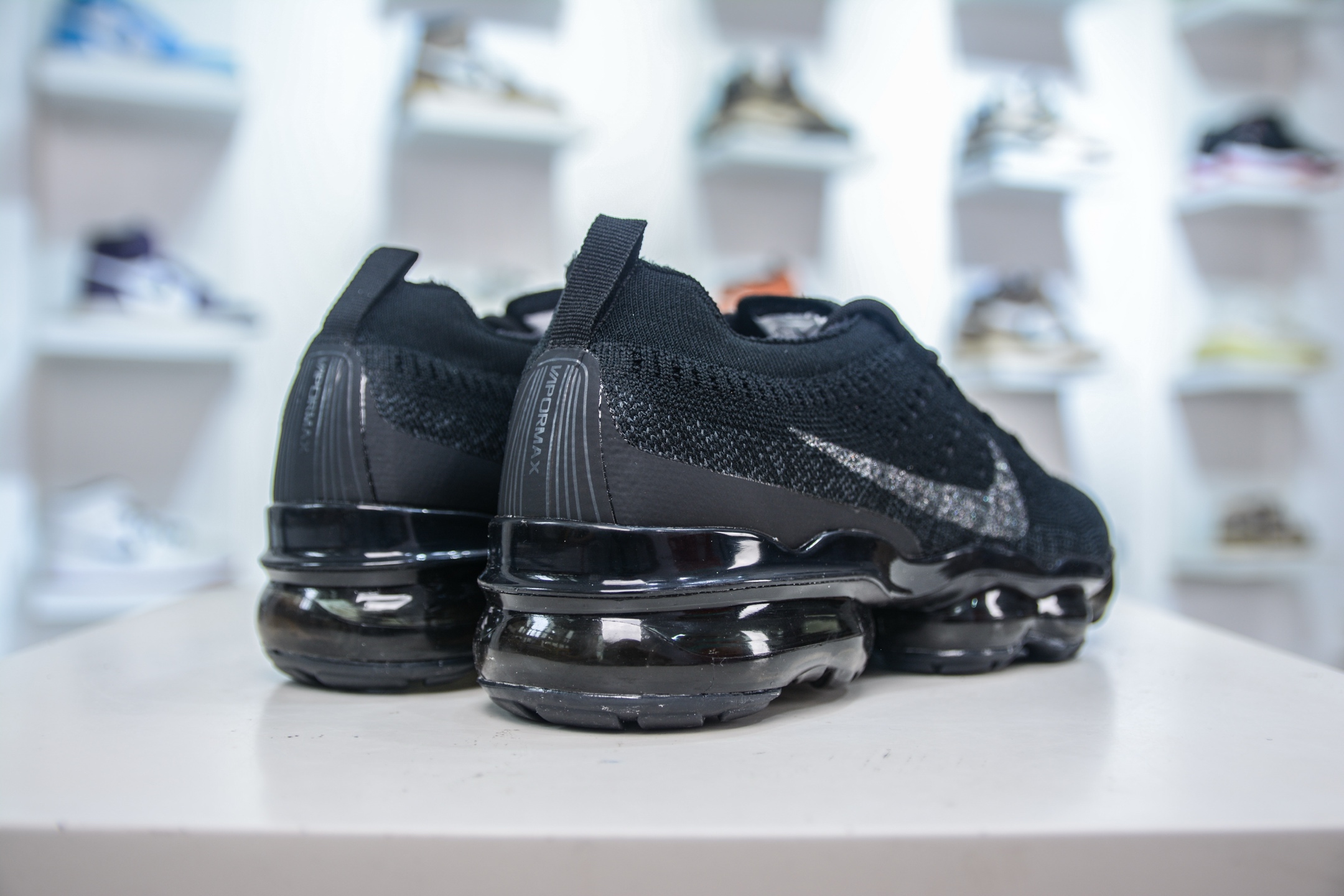 NK Air Vapormax 2023 全掌长气垫缓震网布低帮跑步鞋 DV1678-003