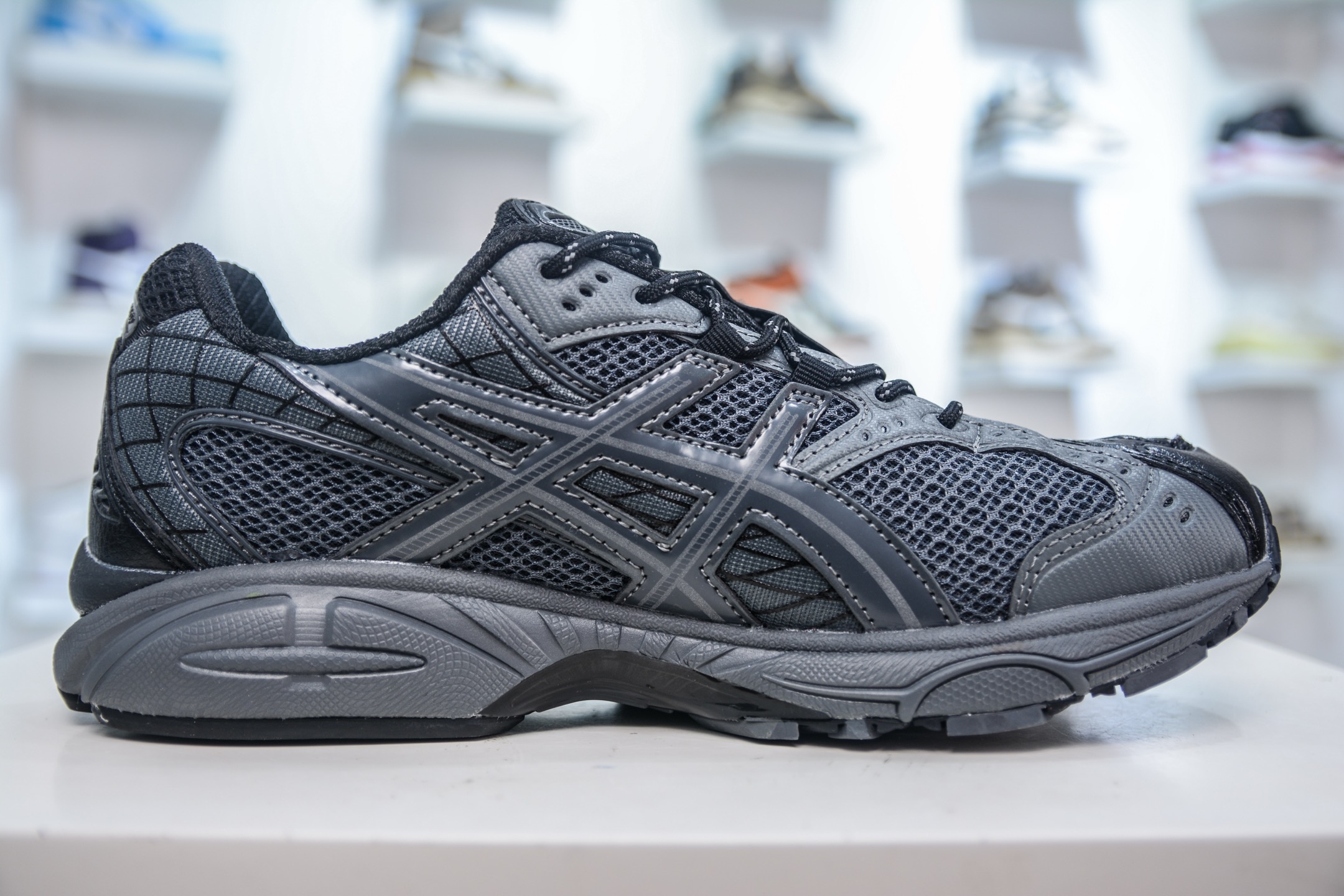 Asics GEL-Kahana NIMBUS 10.1 耐磨透气低帮休闲鞋 1203A696