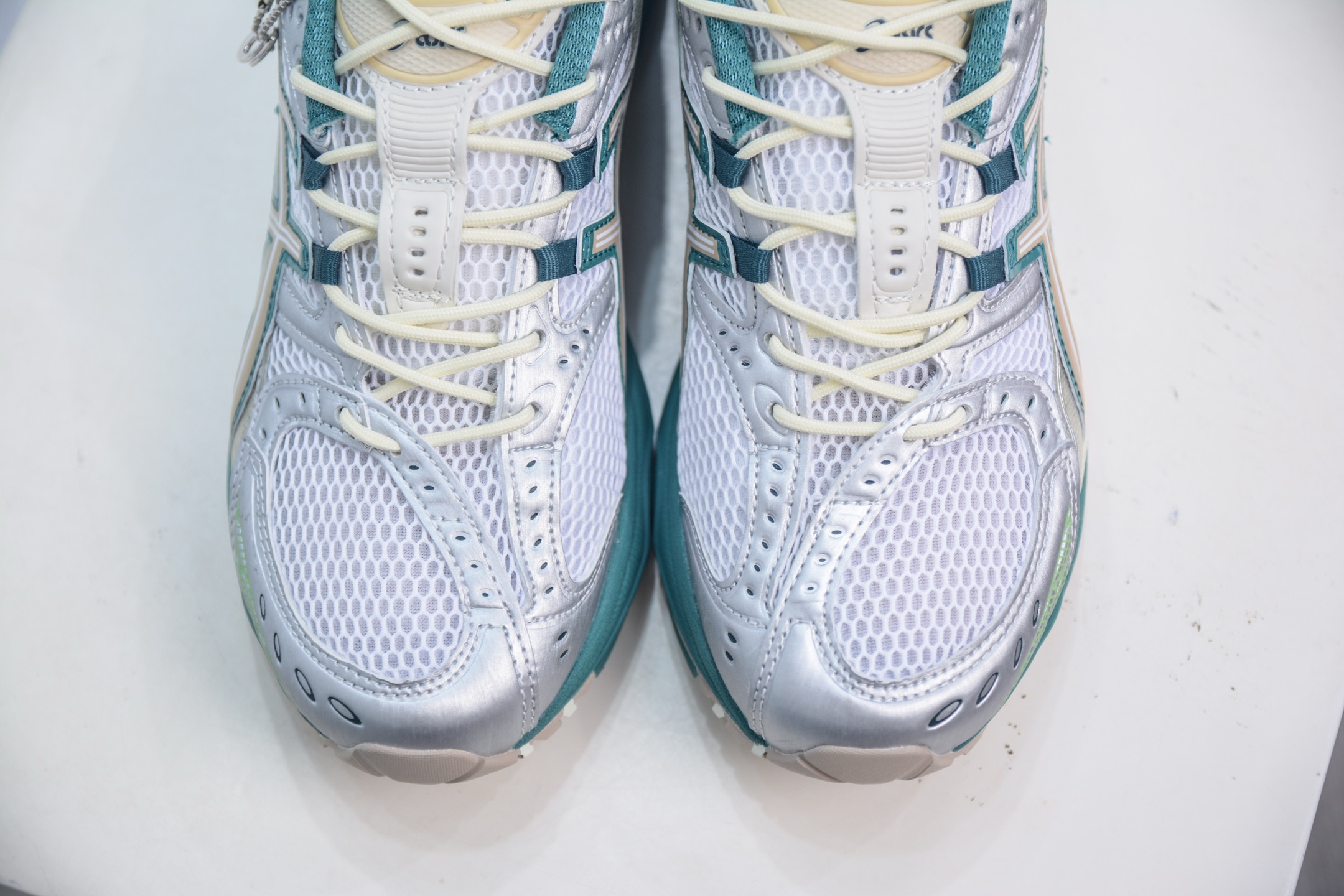 Asics GEL-Kahana NIMBUS 10.1 耐磨透气低帮休闲鞋 1203A543-102