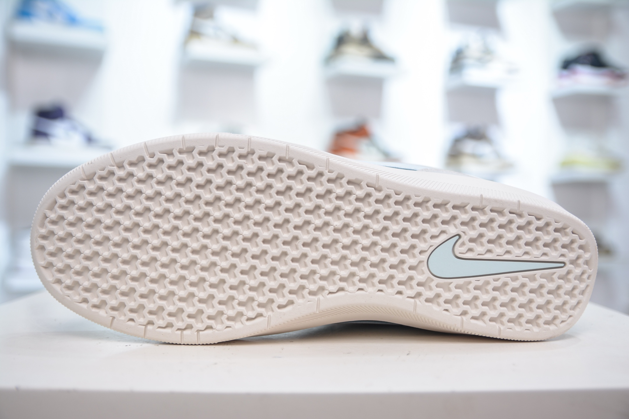 NK SB Force 58 复古胶底低帮街头运动滑板鞋 DV5476-003-莆田鞋,莆田鞋货源,高仿鞋,高仿鞋货源,安福档口,莆田高仿鞋,莆田鞋批发,高仿鞋批发,莆田高仿运动鞋,高仿运动鞋,莆田运动鞋 NK SB Force 58 复古胶底低帮街头运动滑板鞋 DV5476-003